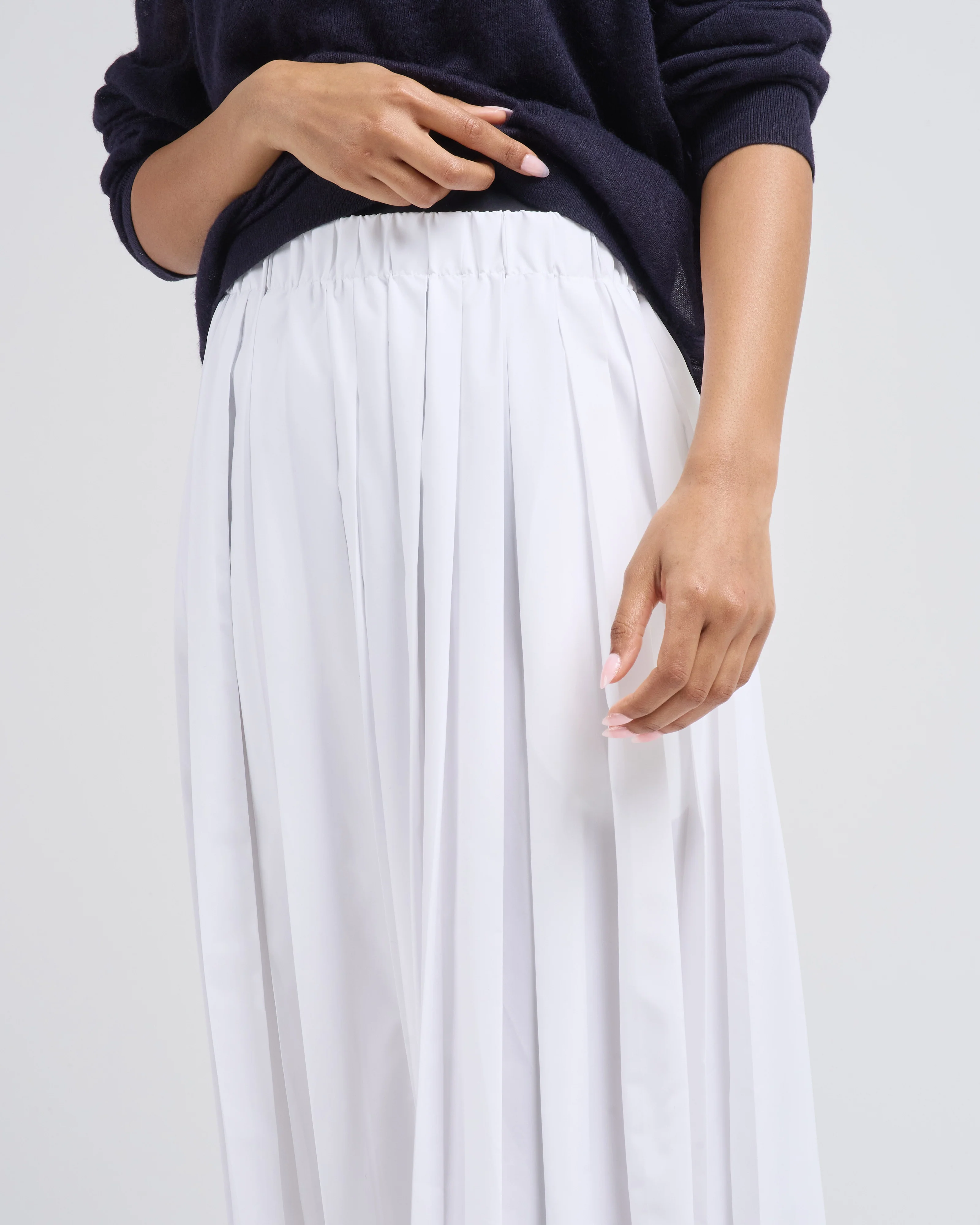 nylon pleated pull on skirt - Image 5
