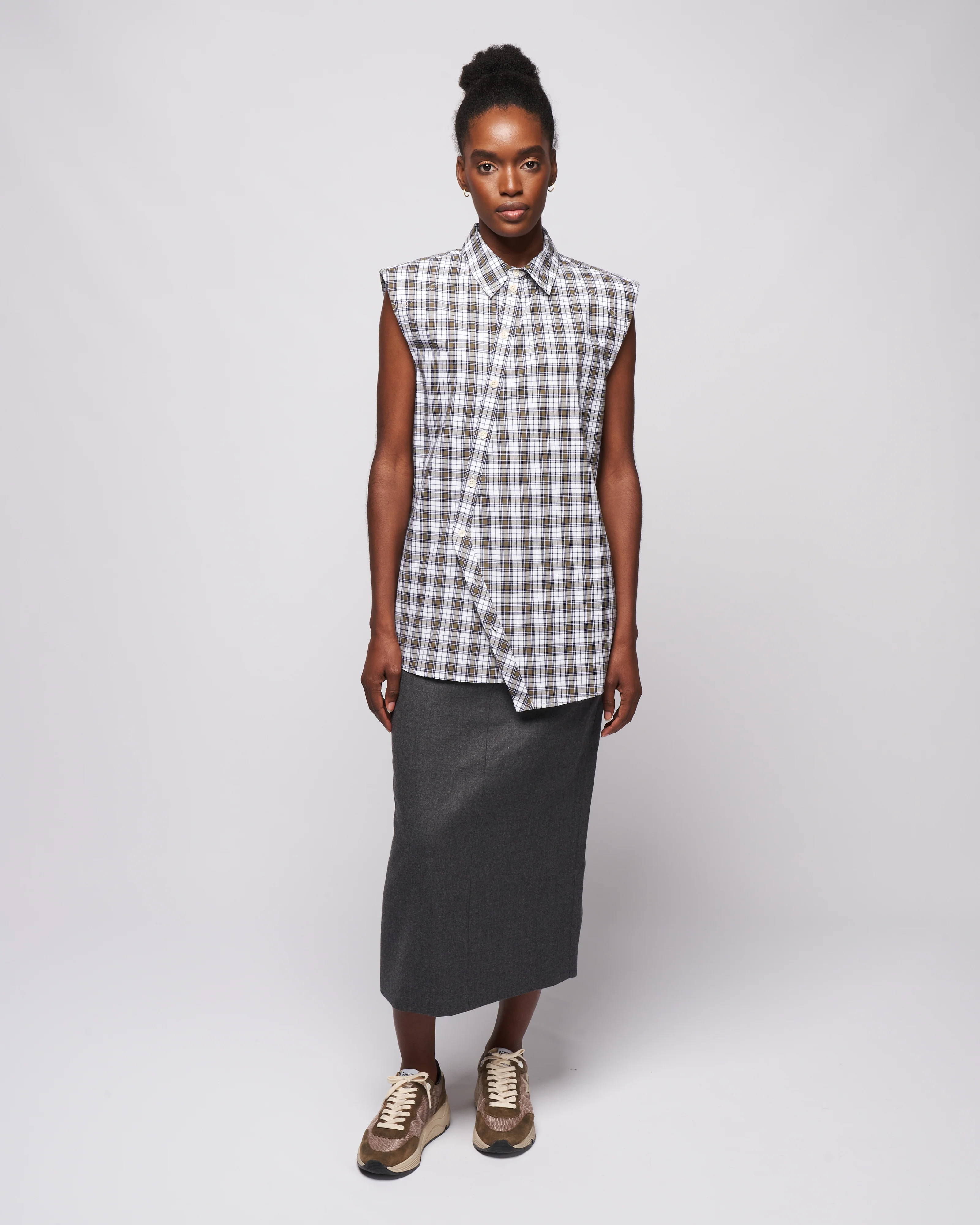 reynolds plaid sleeveless shouldpad shirt - black/blue multi - Image 2