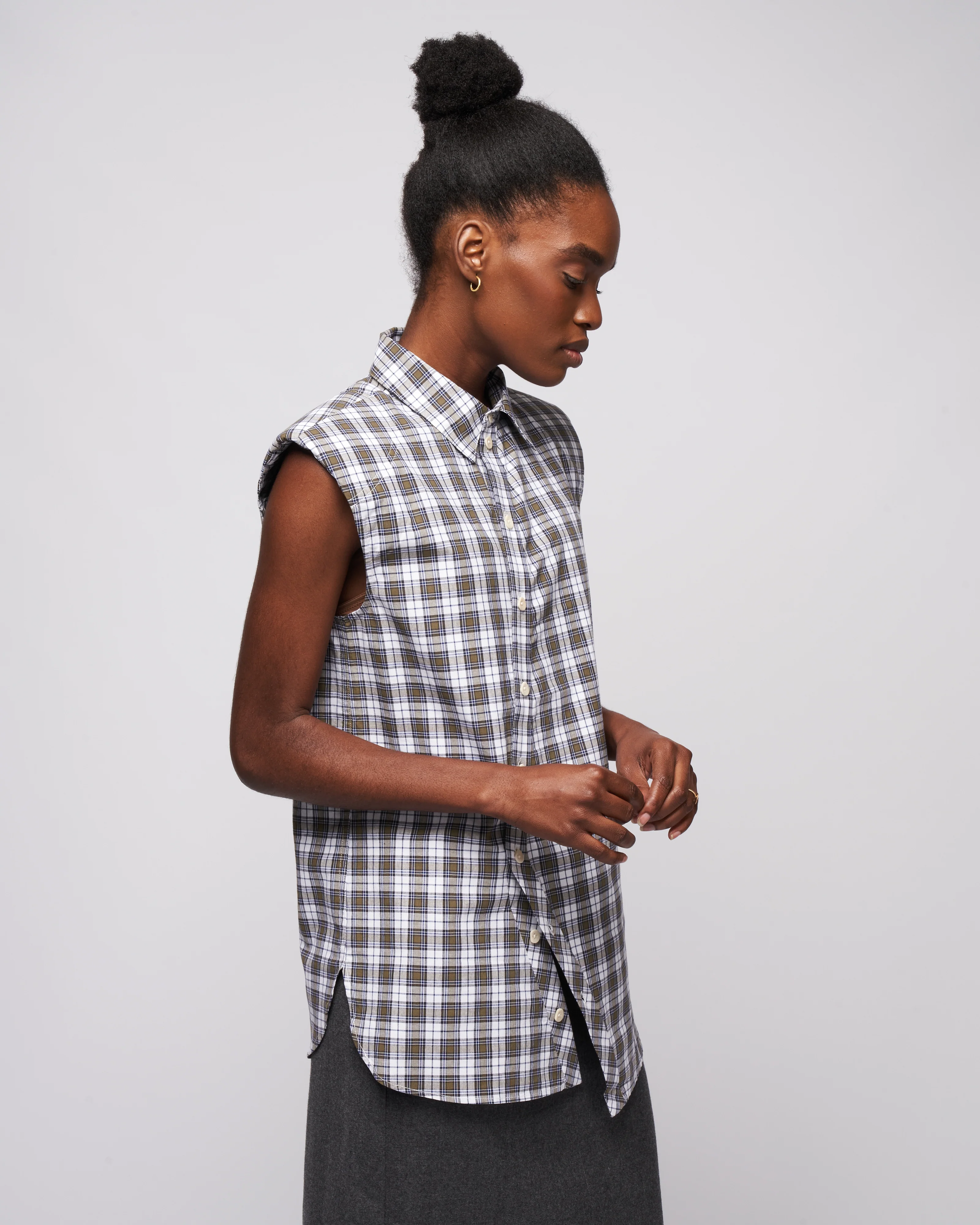 reynolds plaid sleeveless shouldpad shirt - black/blue multi - Image 3