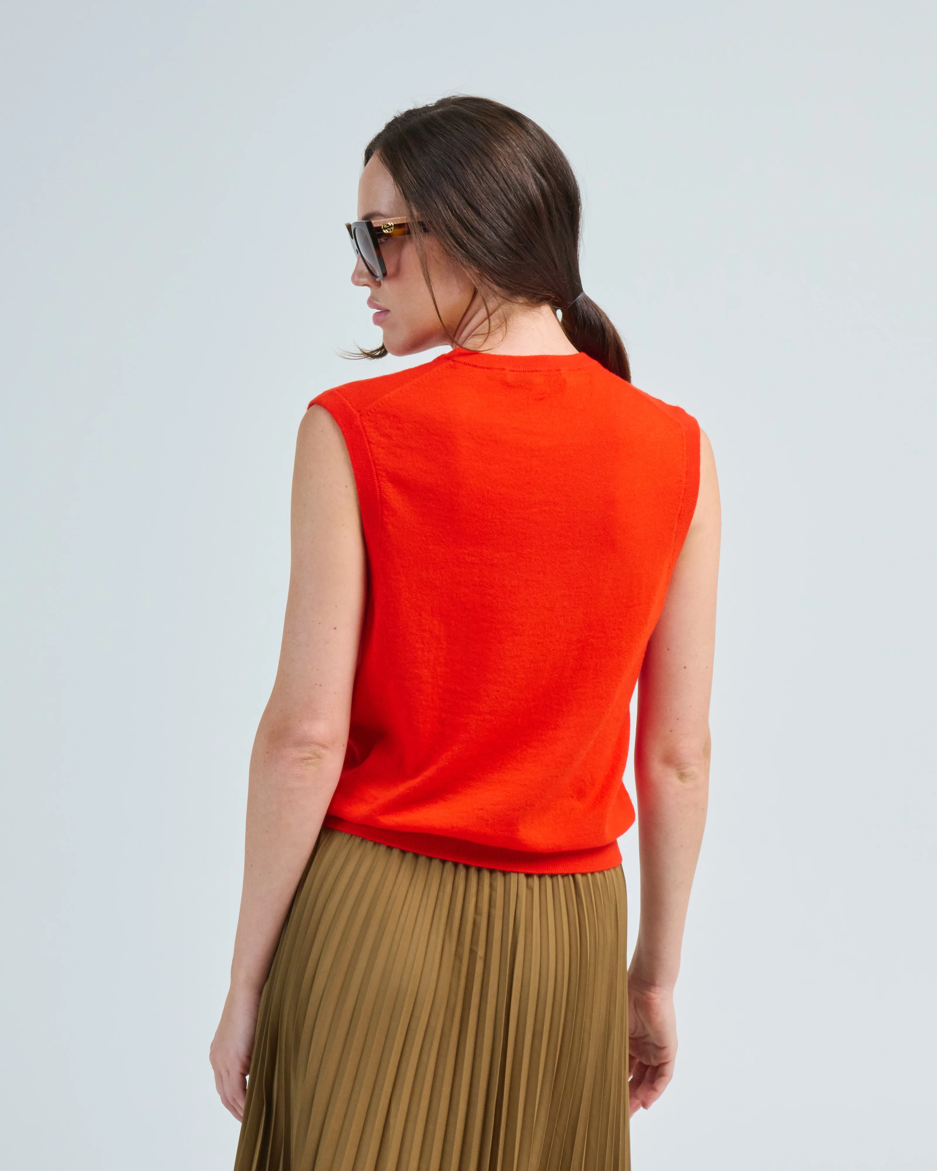 skinlike mercerized wool sleeveless sweater - Image 5