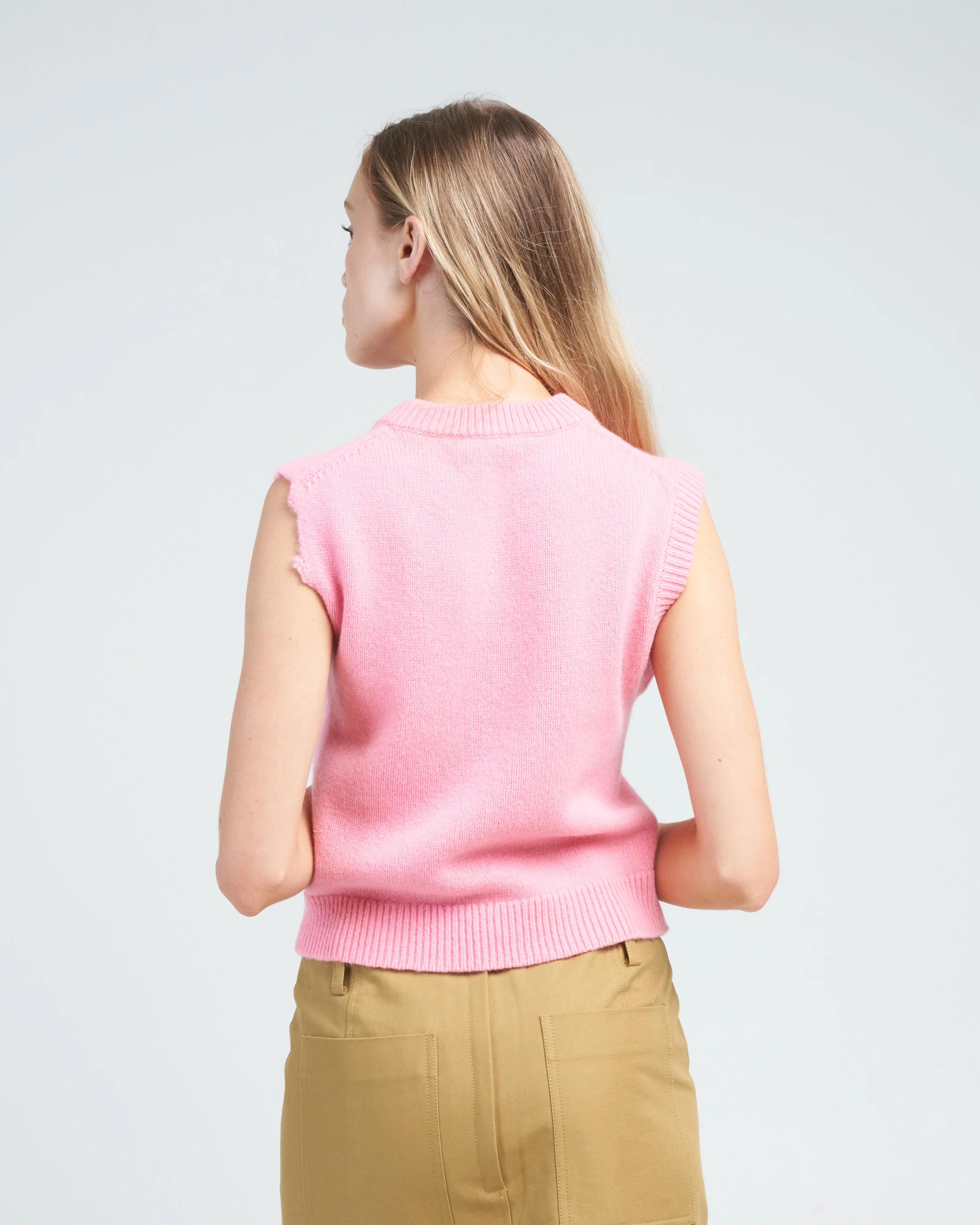 soft lambswool distressed vest - pink - Image 4