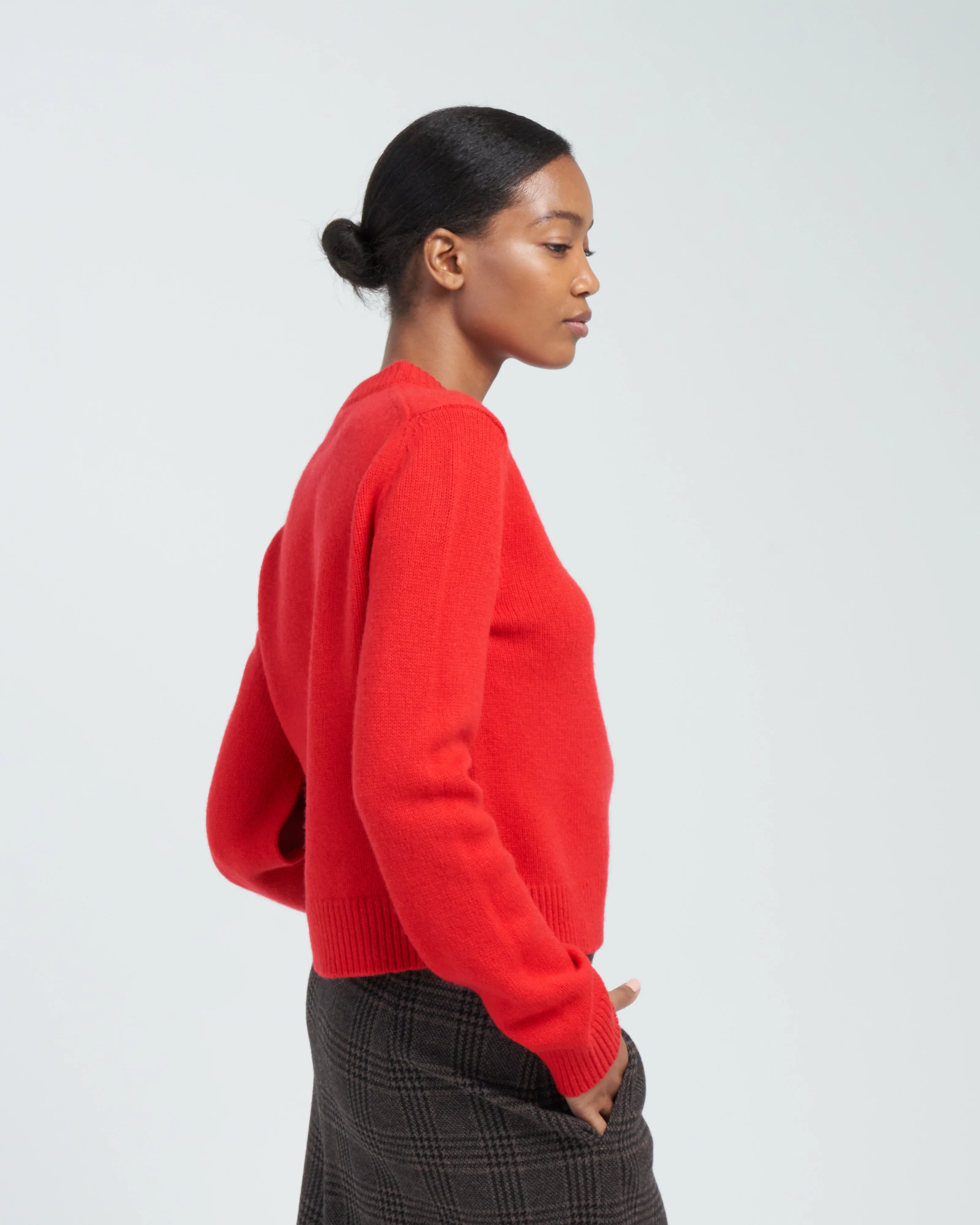 soft lambswool shrunken crewneck pullover - red - Image 3