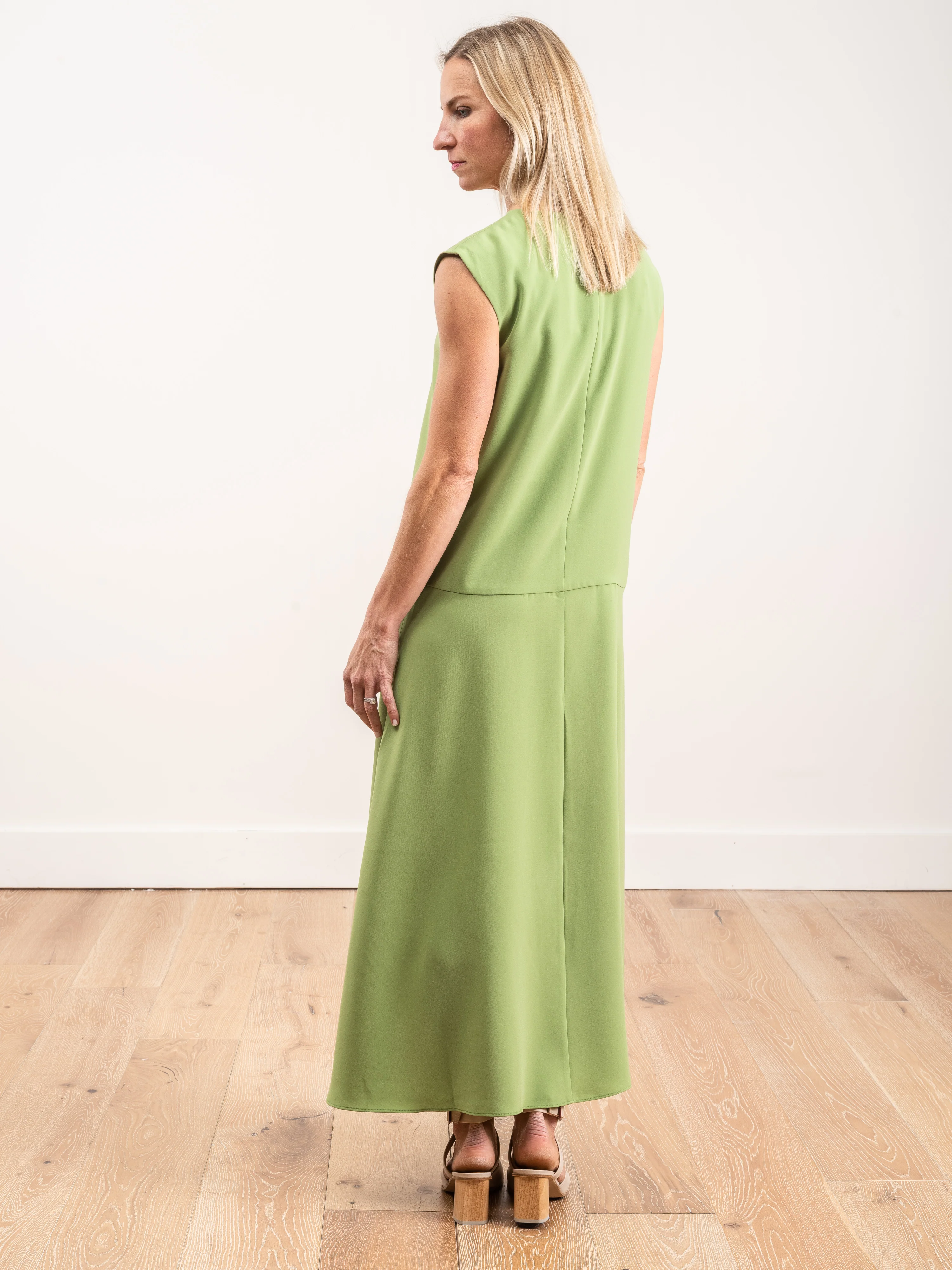 spring triacetate v-neck dress - Image 3