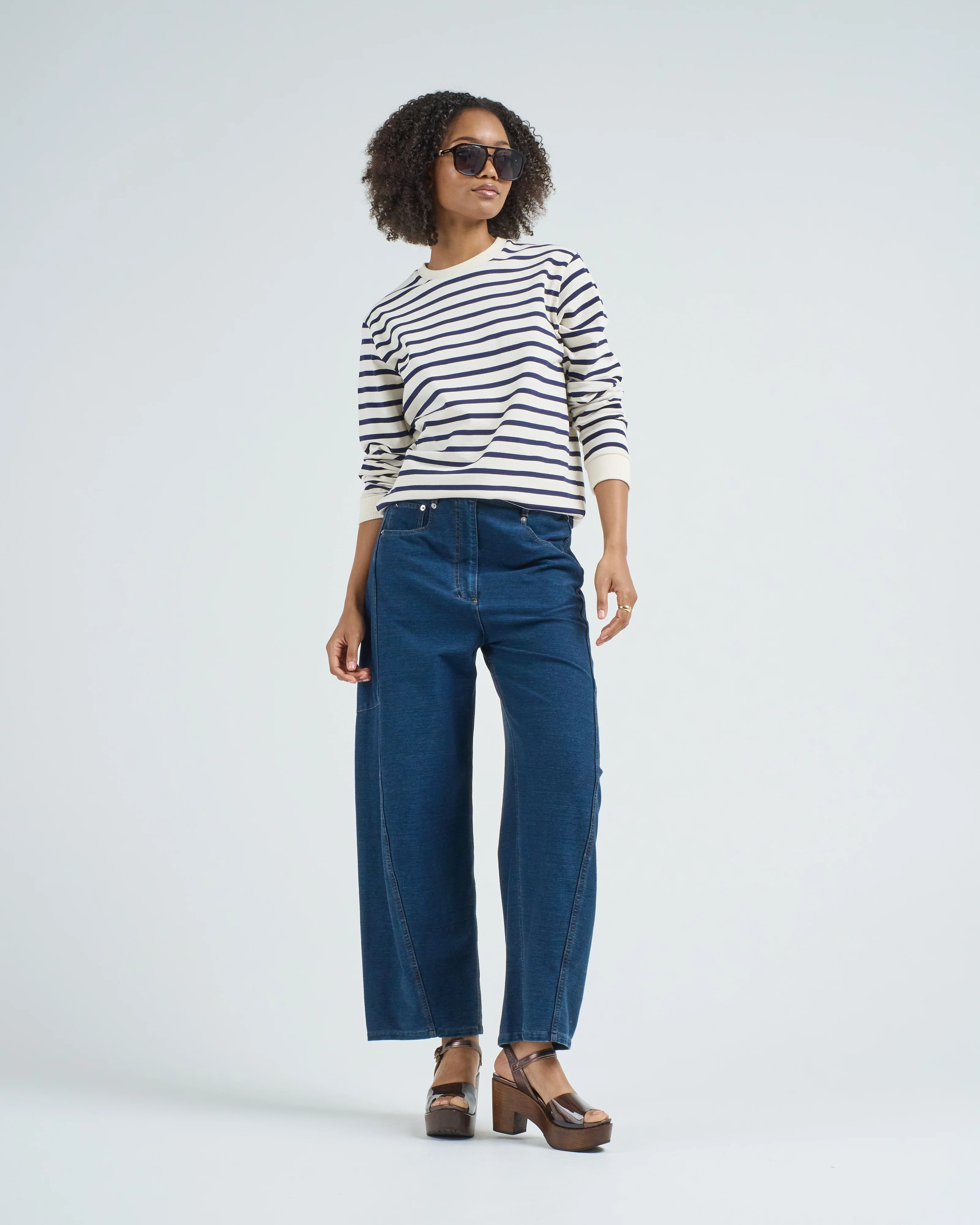 striped perfect t crewneck - Image 2