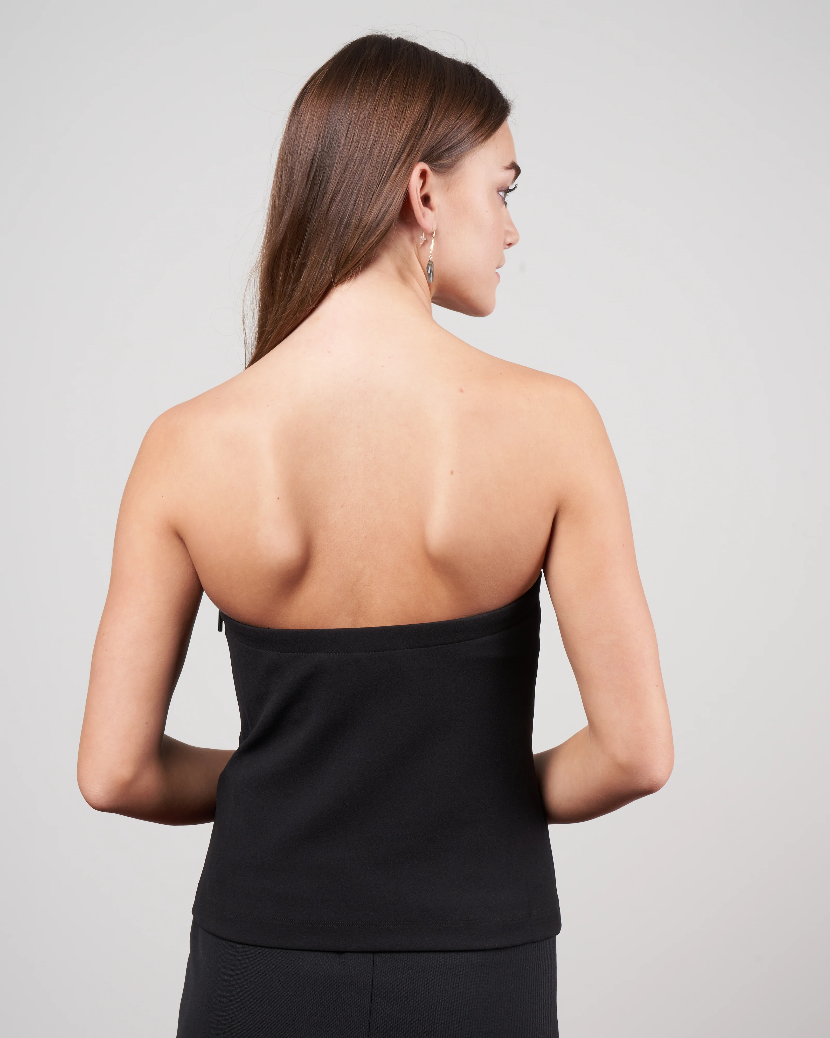 structured crepe tube top - black - Image 4