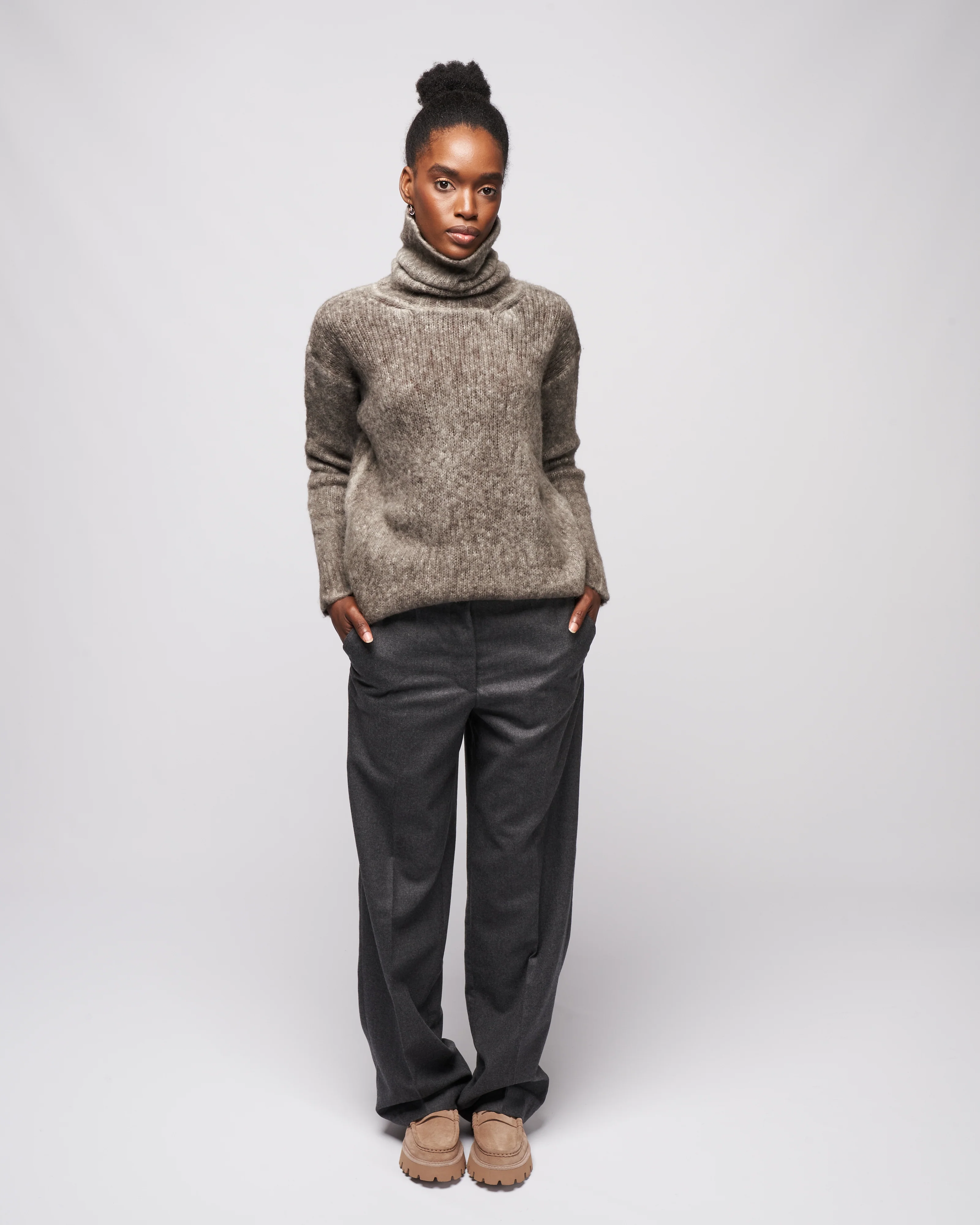 superfine wool flannel rodney straight leg trouser - medium heather grey - Image 2
