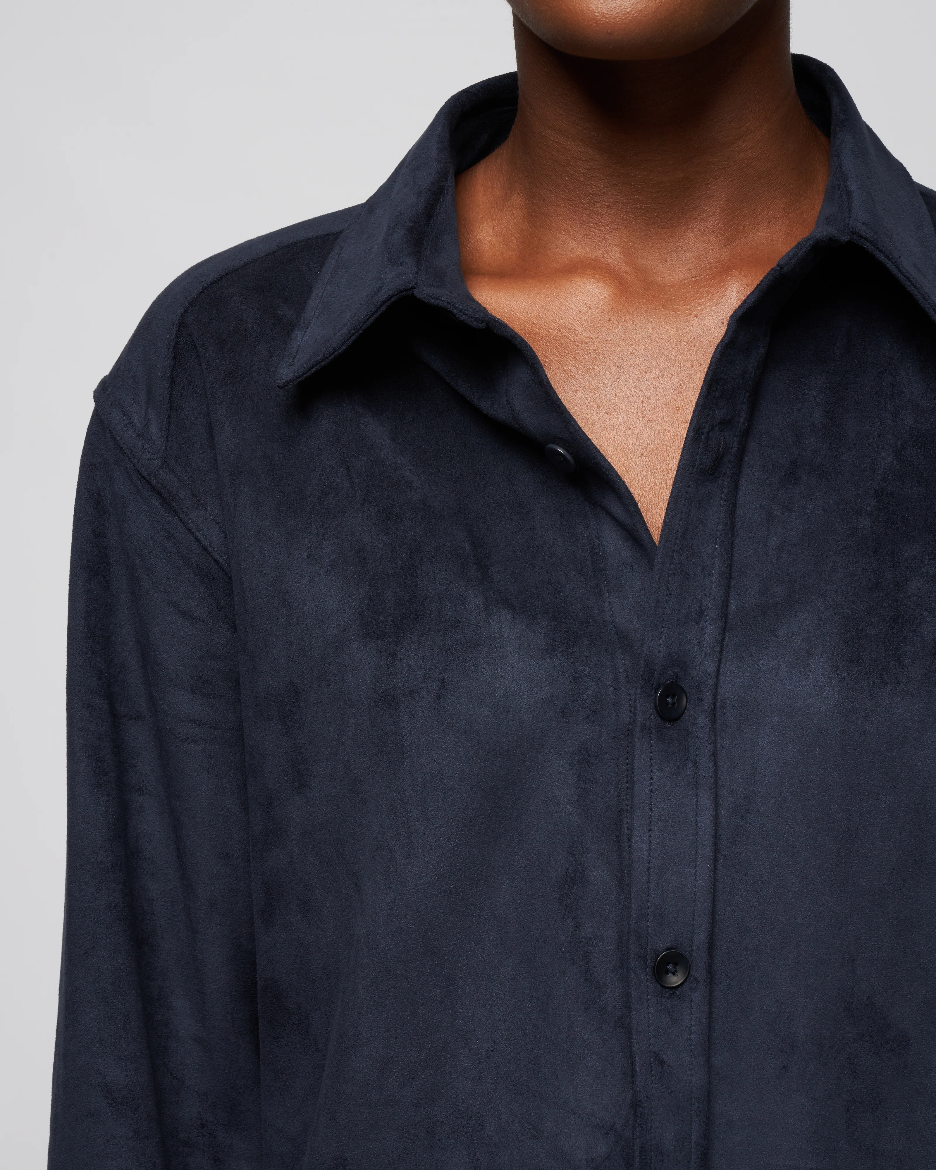 ultrasuede mens slim shirt - midnight navy - Image 5