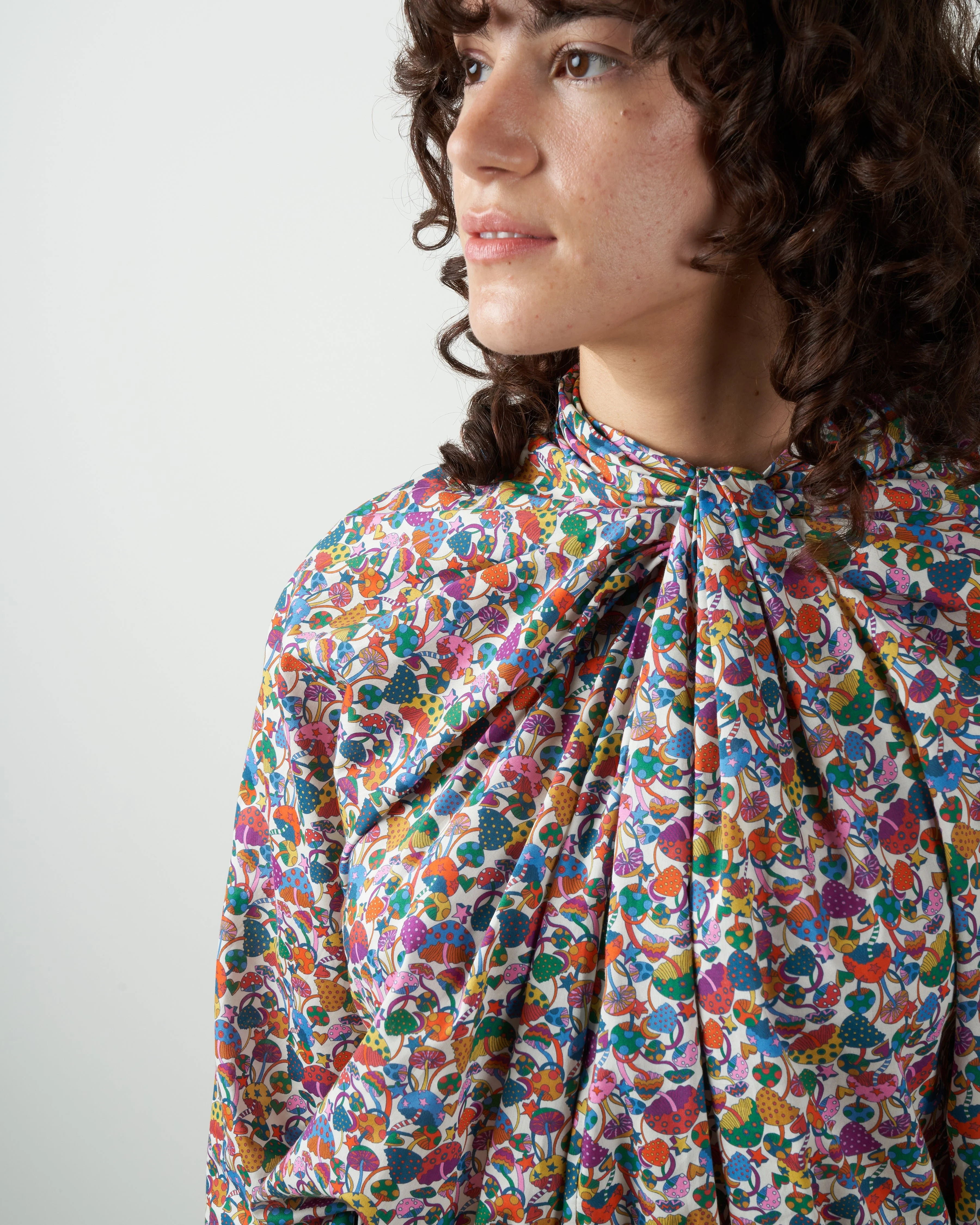 liberty print susie shirt - magic mushroom - Image 5