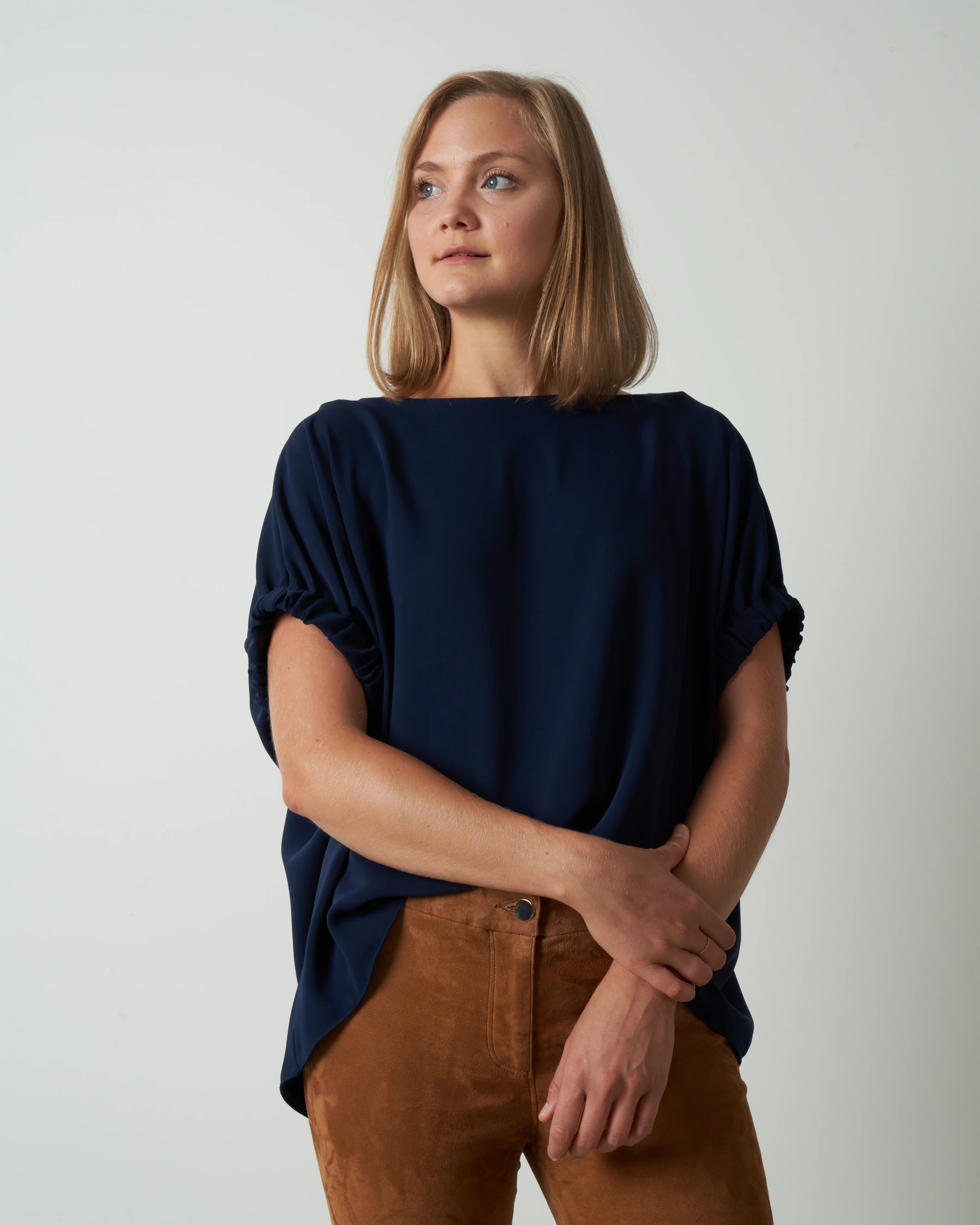 satin top - navy - Image 4