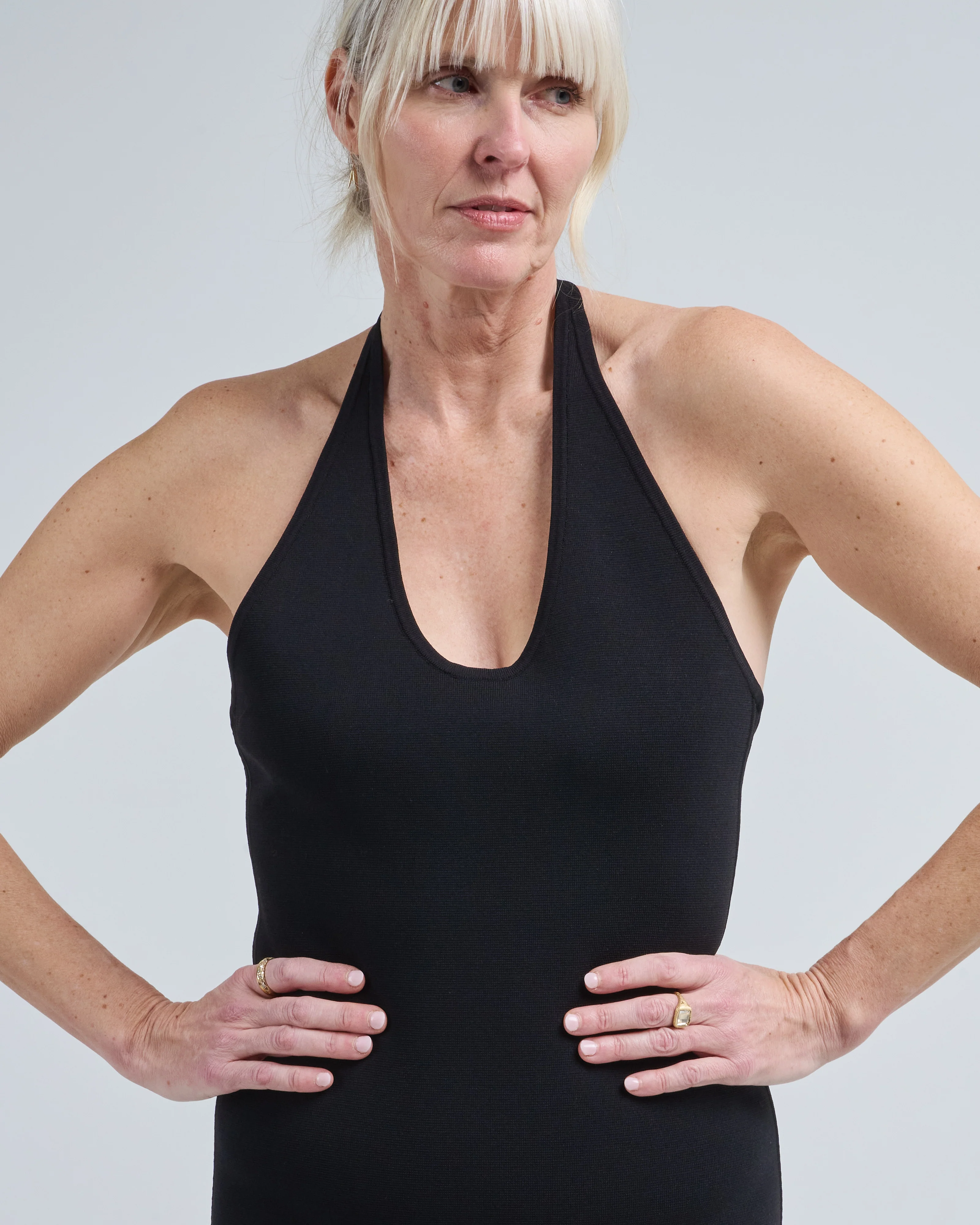 compact knit halter dress - Image 5