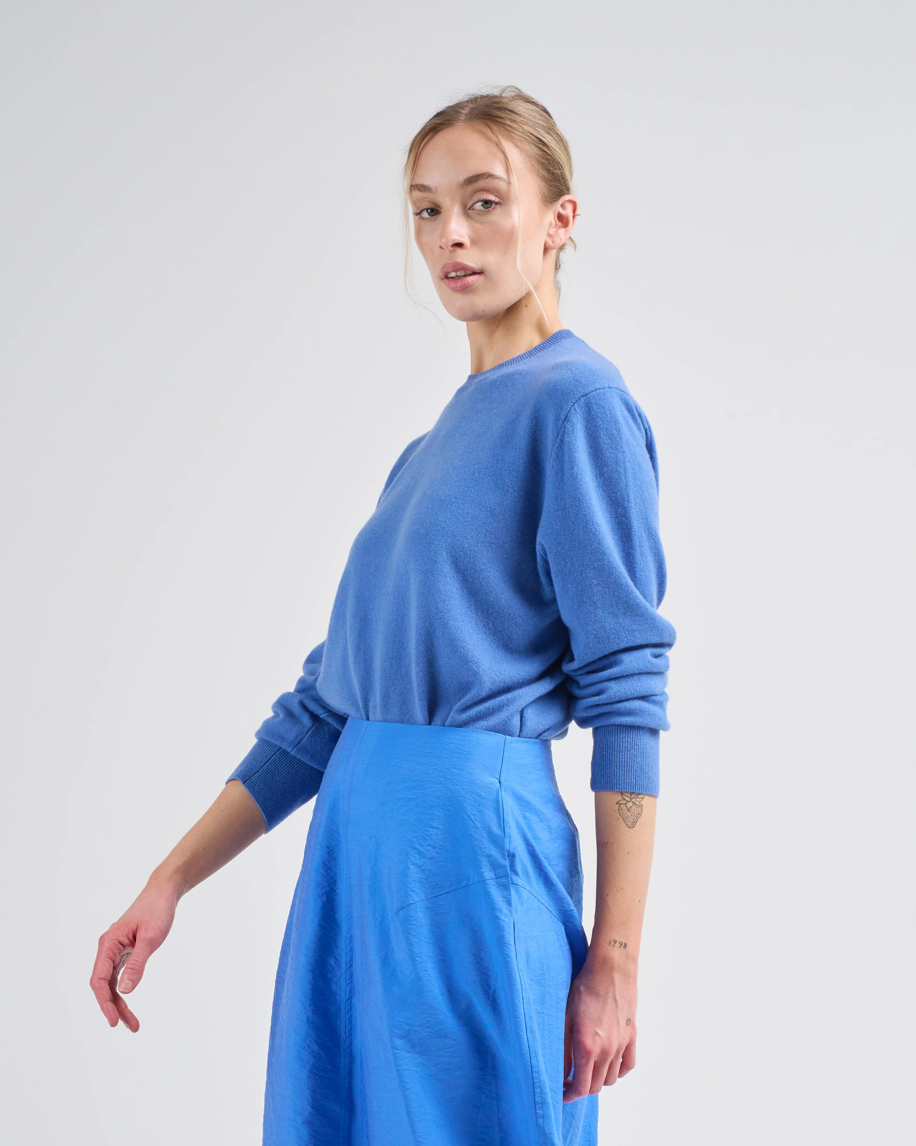 crew neck cashmere knit - Image 4