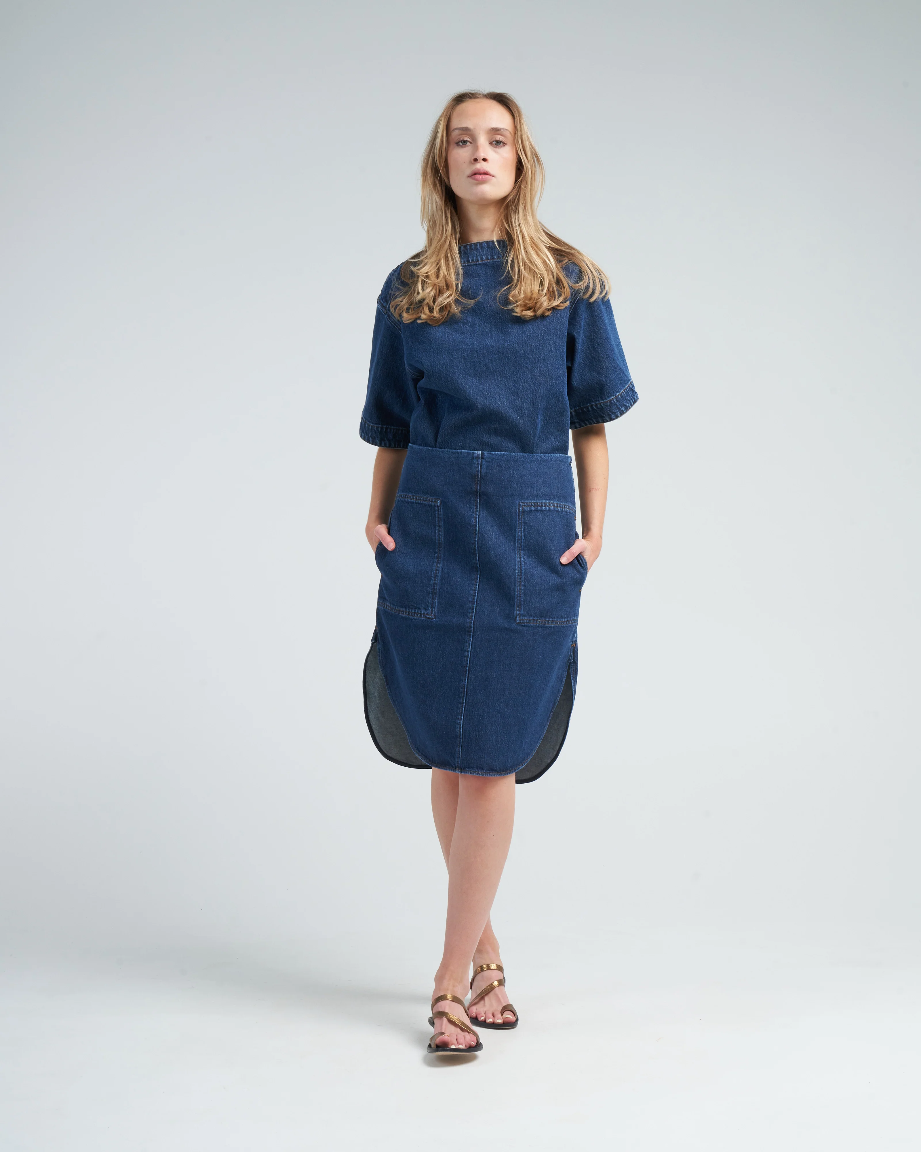 dart neck denim top - dark blue - Image 2
