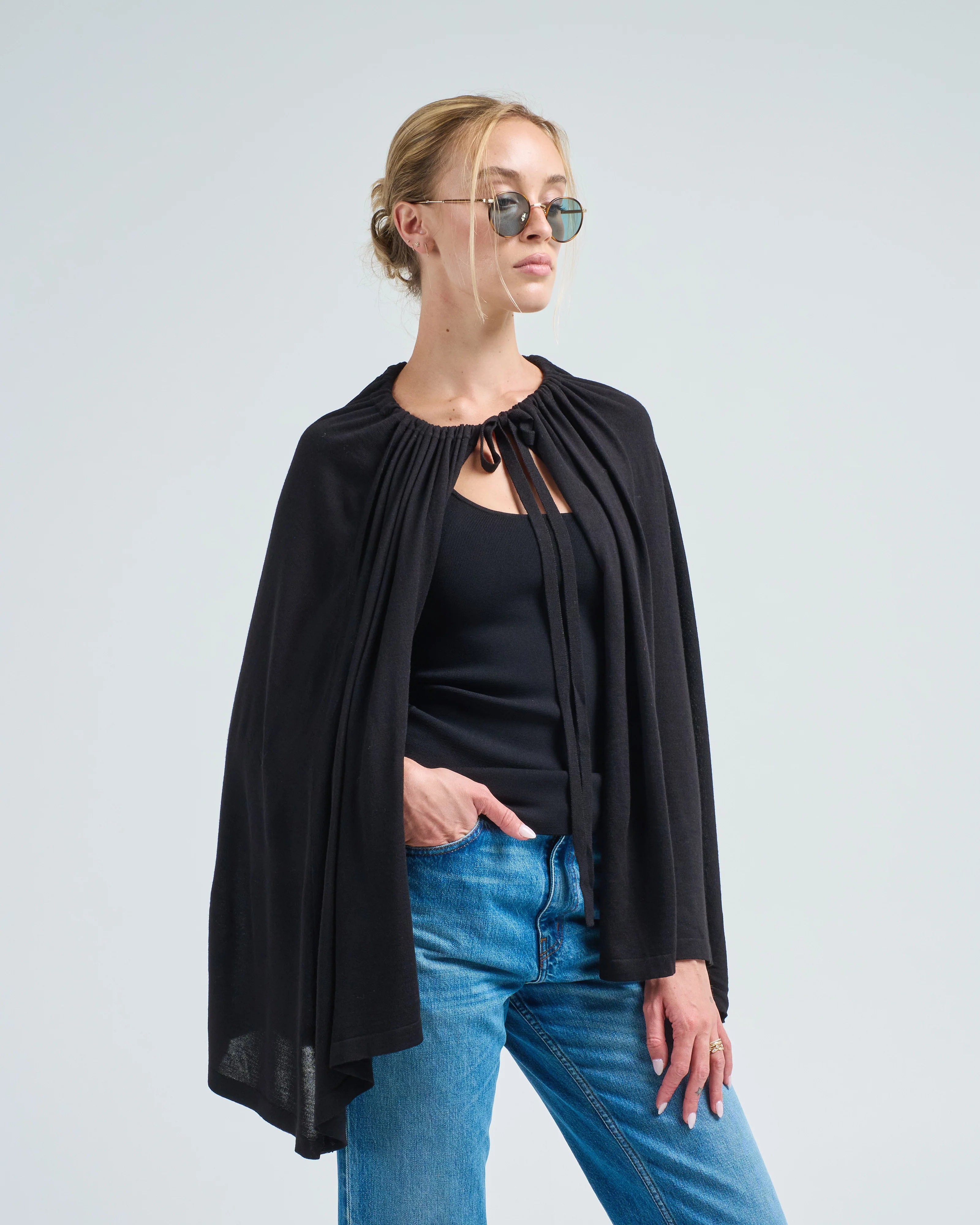 drawstring cape - Image 2