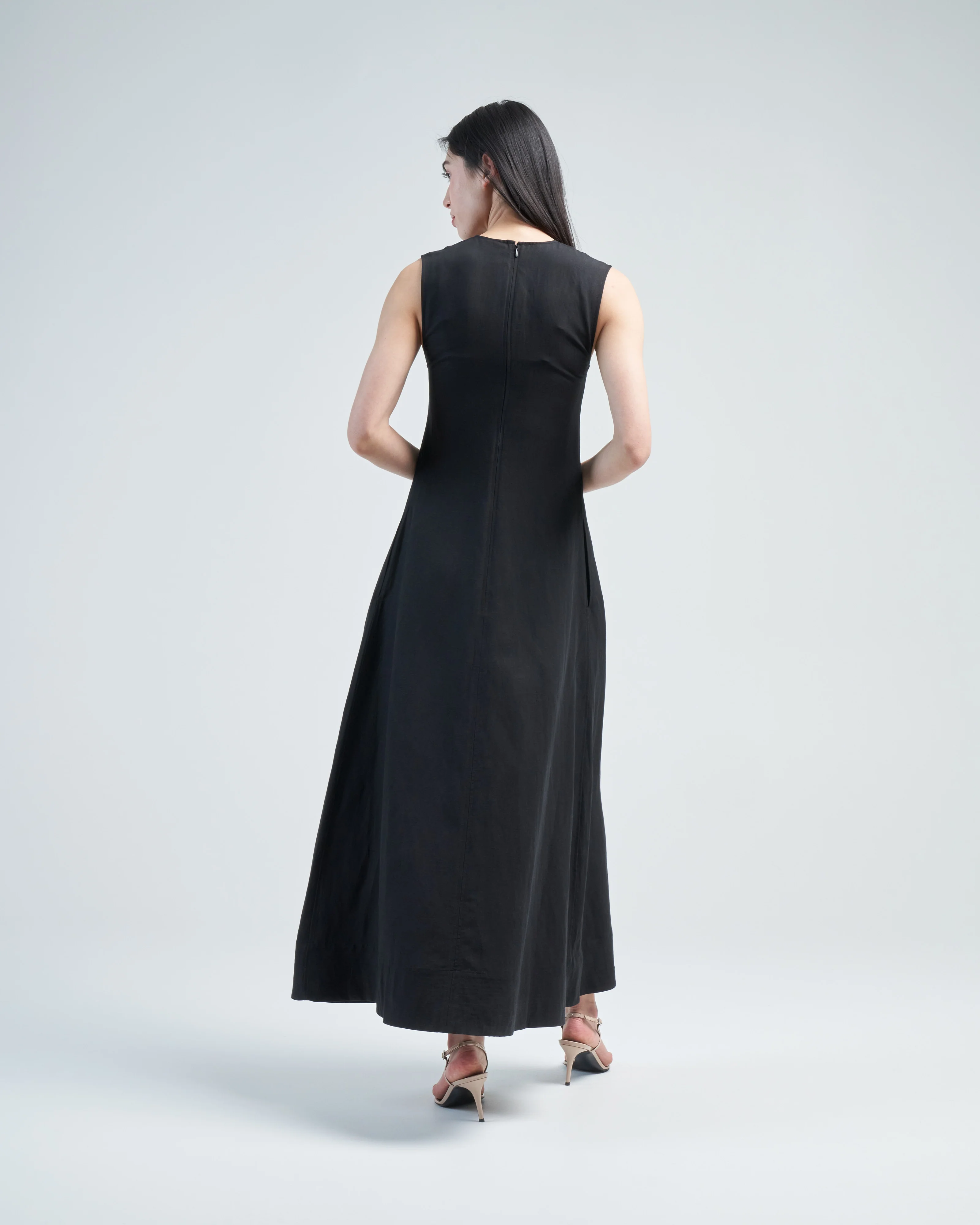fluid v-neck dress - Image 5