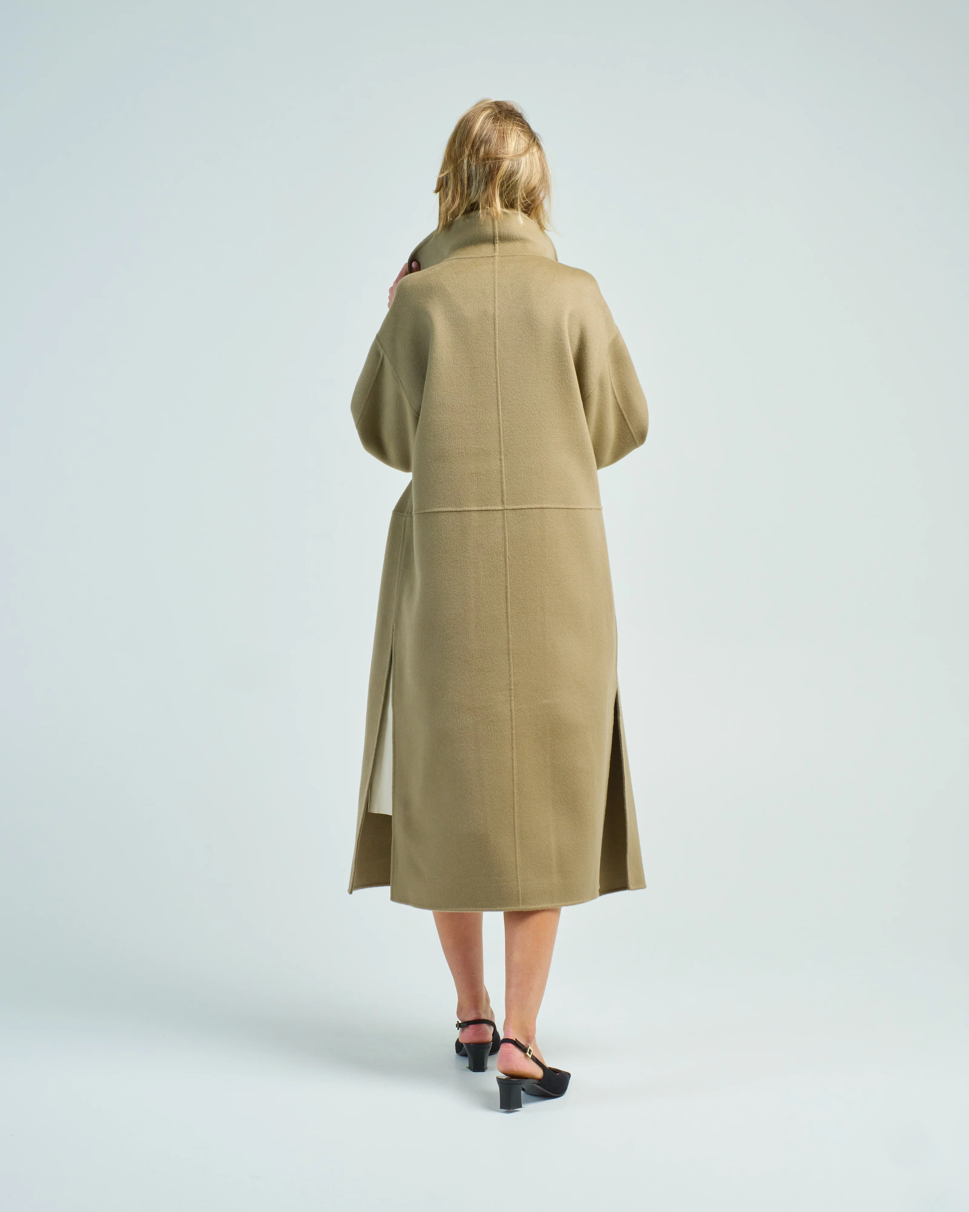signature wool cashmere coat - Image 4