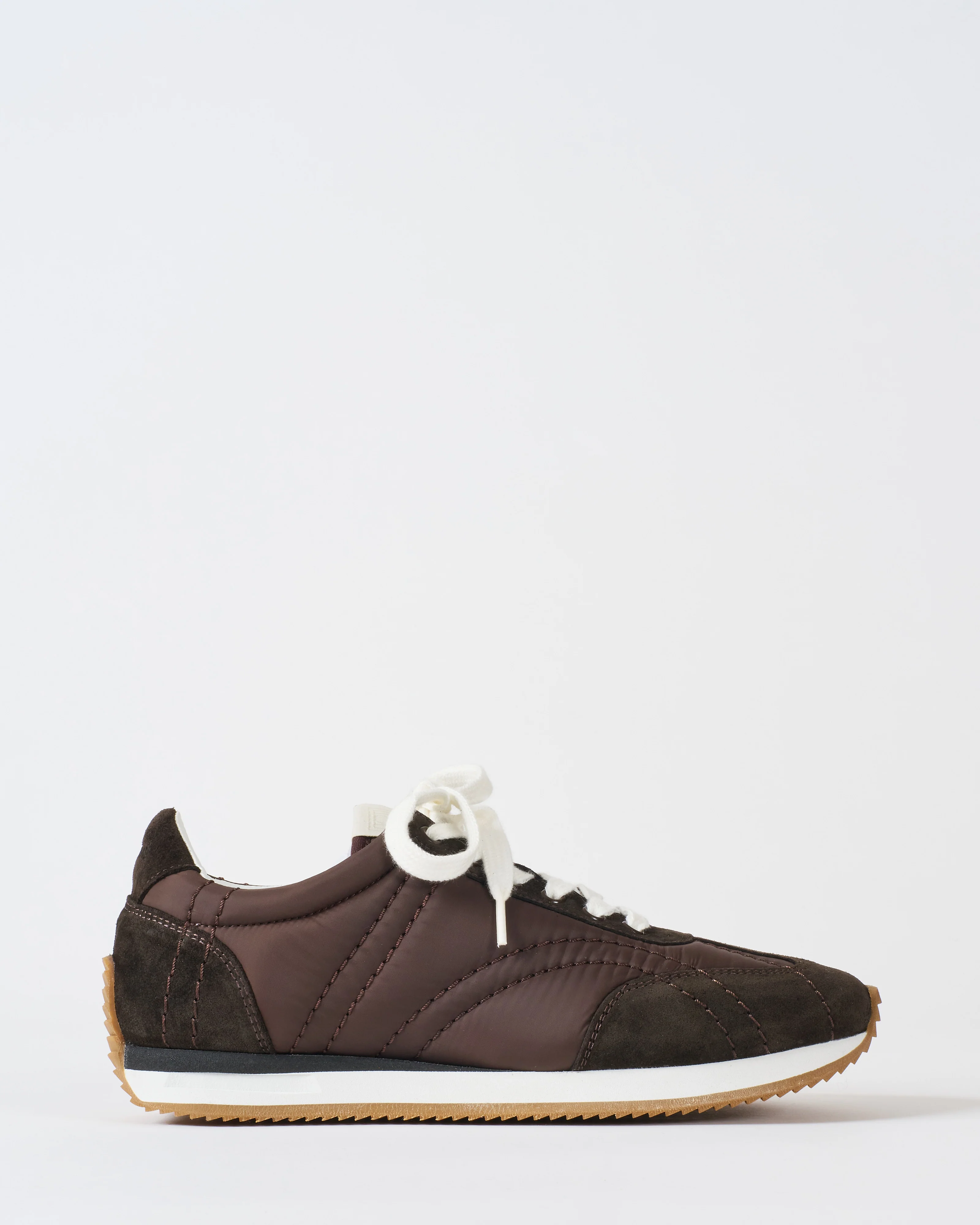 sport sneakers - Image 2