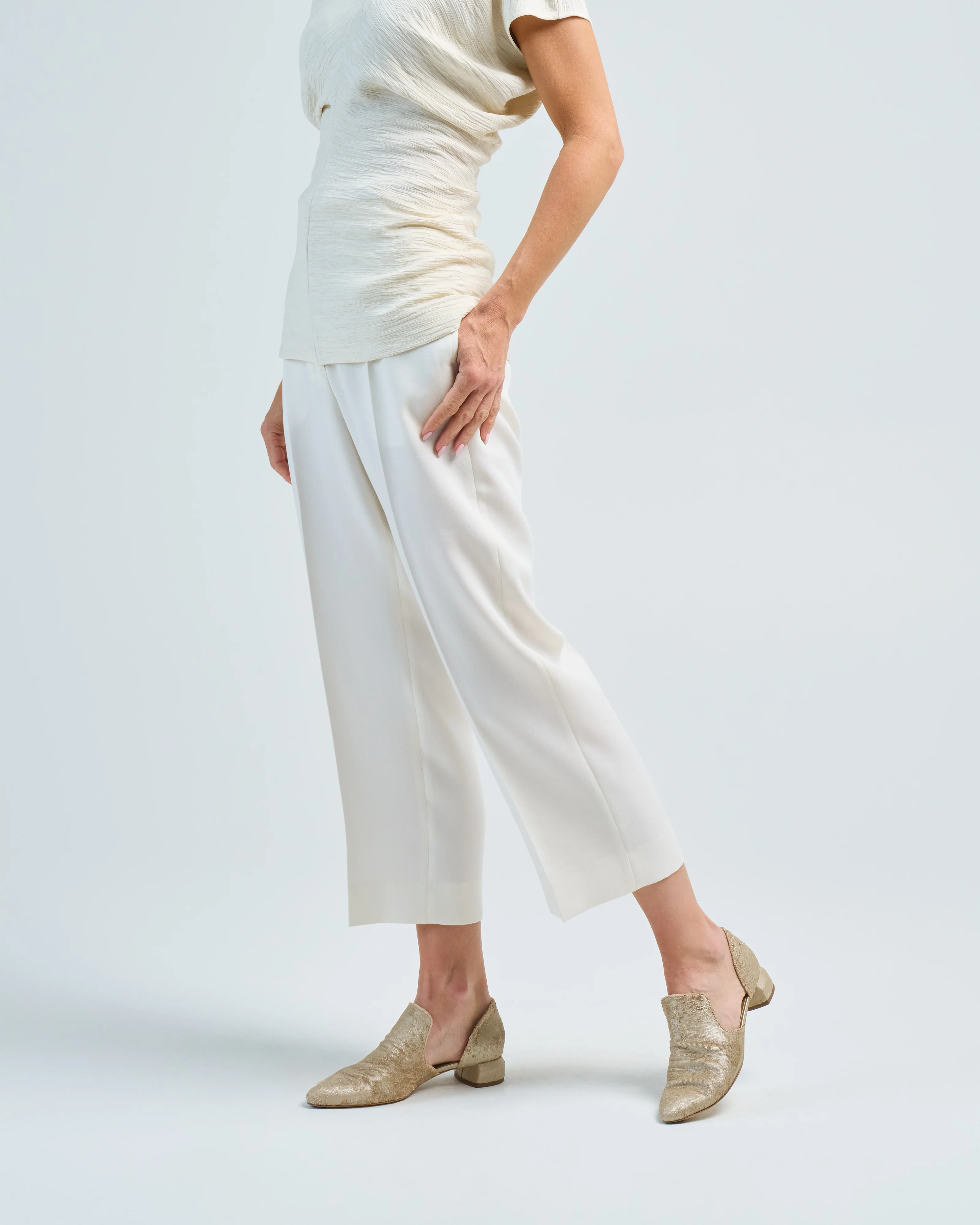 straight cropped trousers - Image 3