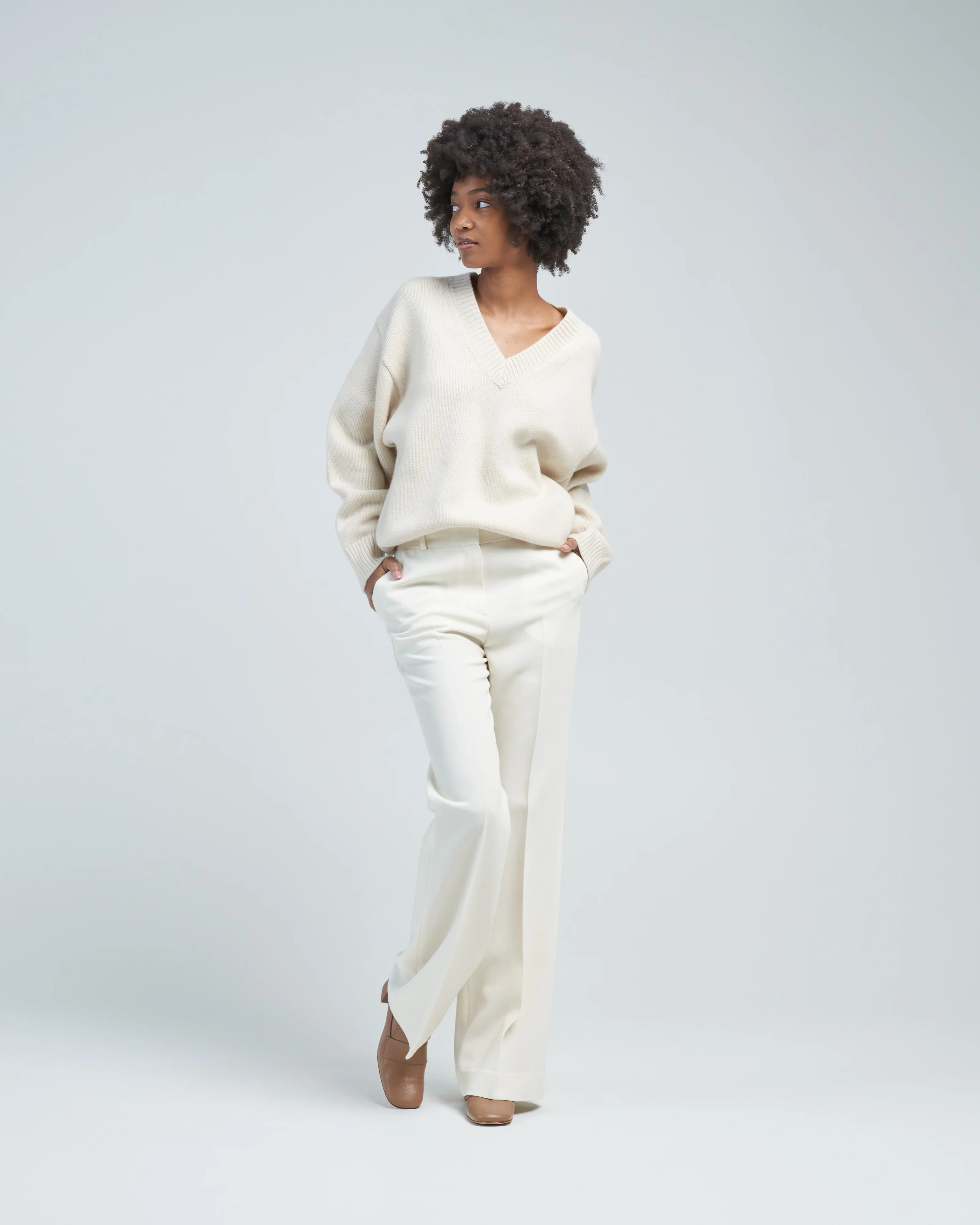 v-neck wool cashmere knit - Image 2
