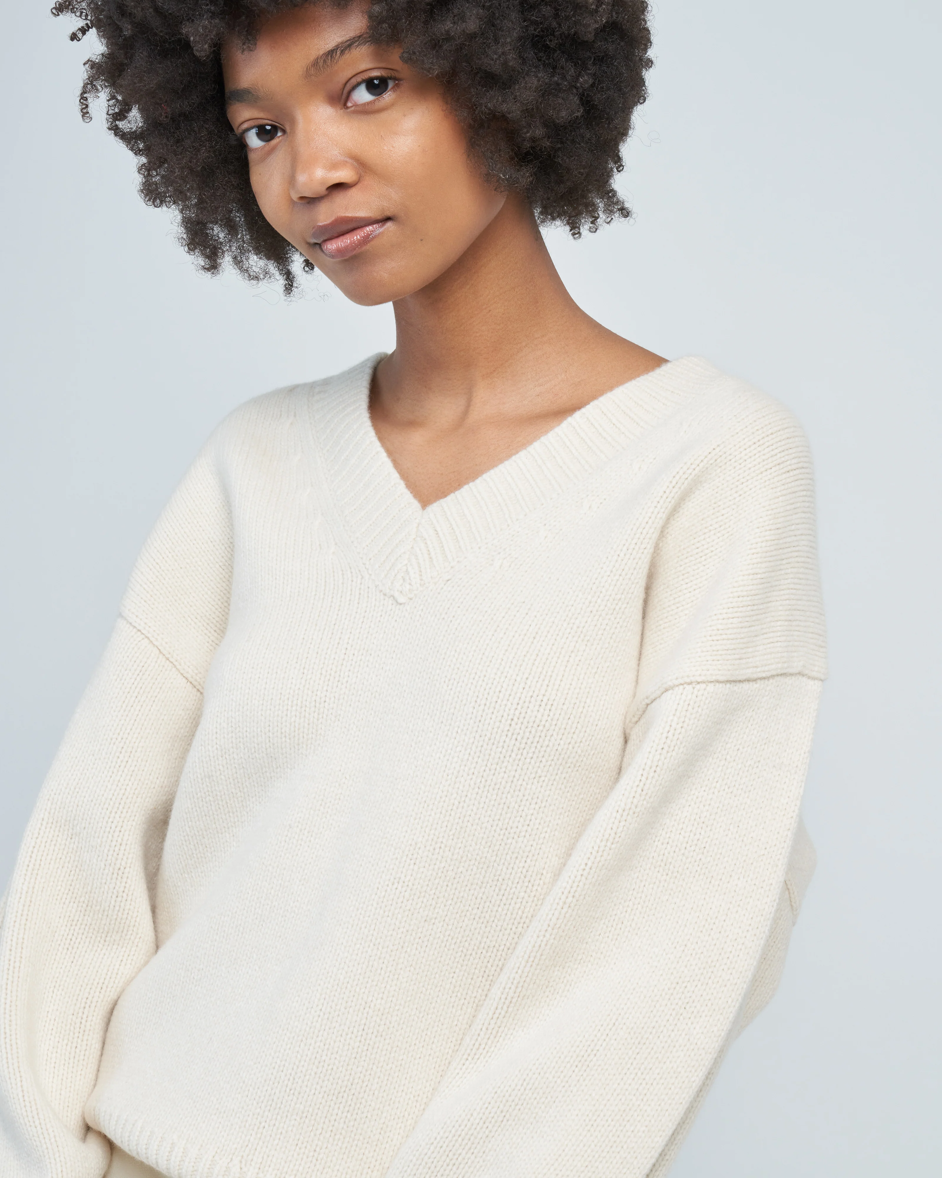 v-neck wool cashmere knit - Image 5