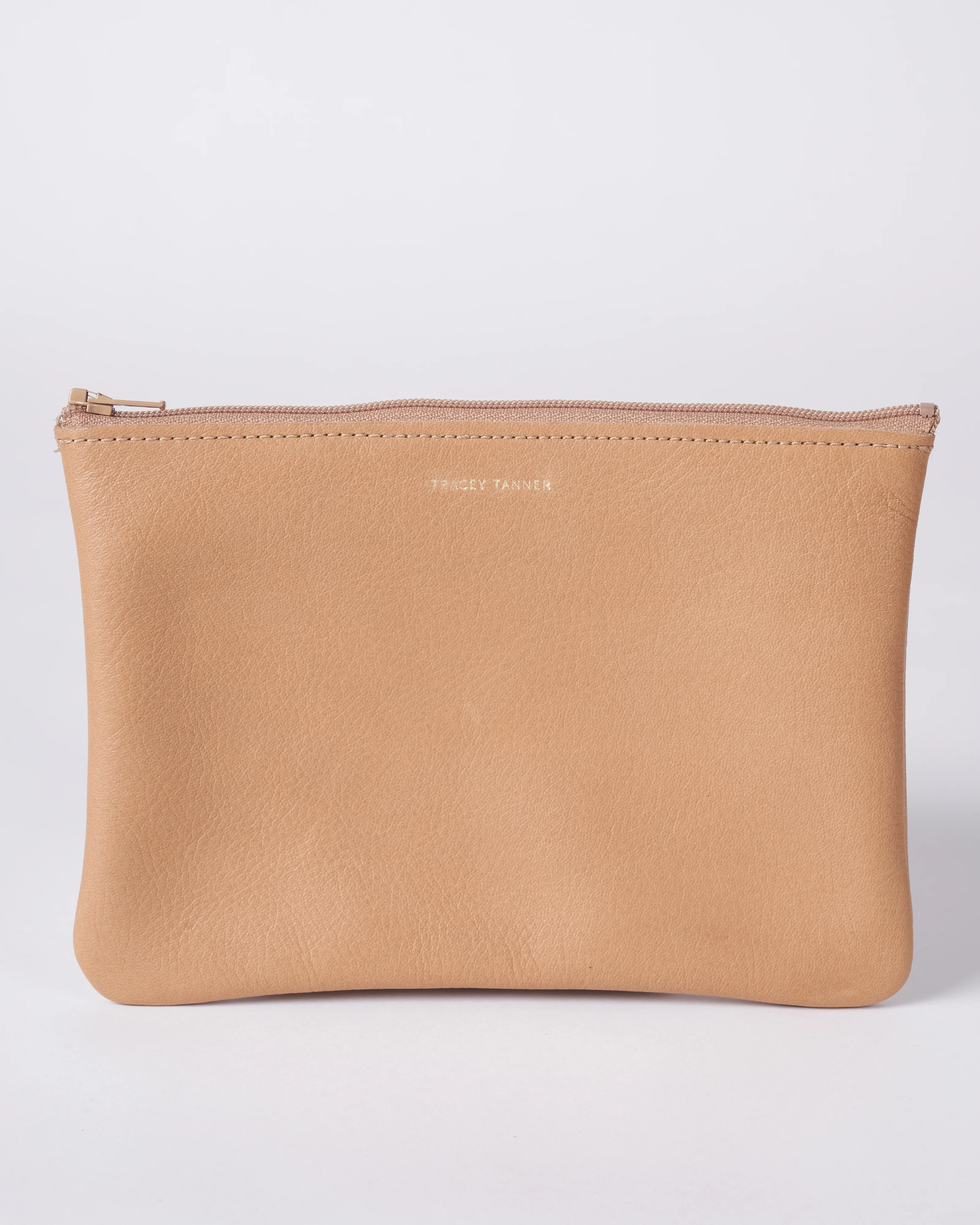 medium zip pouch - camel