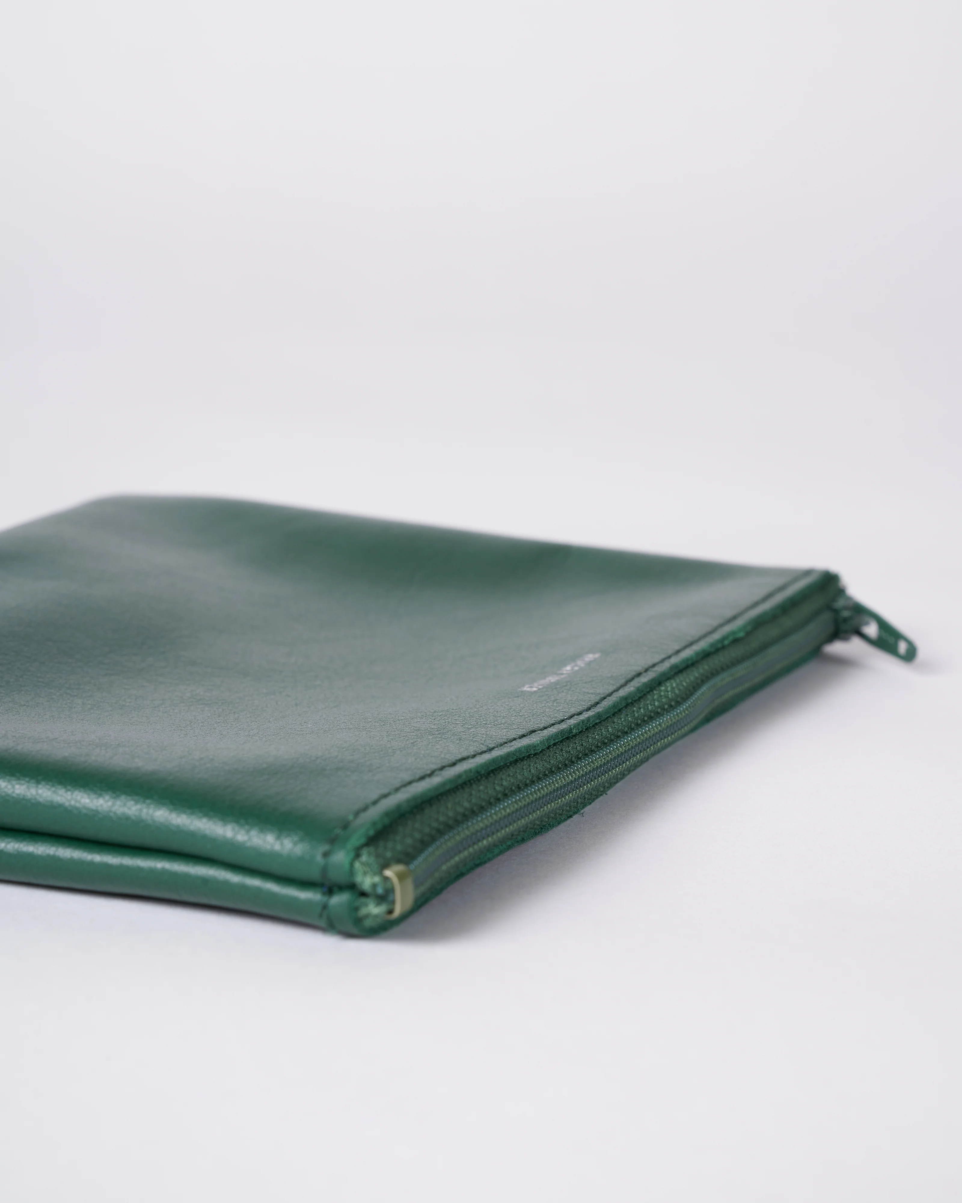 medium zip pouch - eden - Image 3