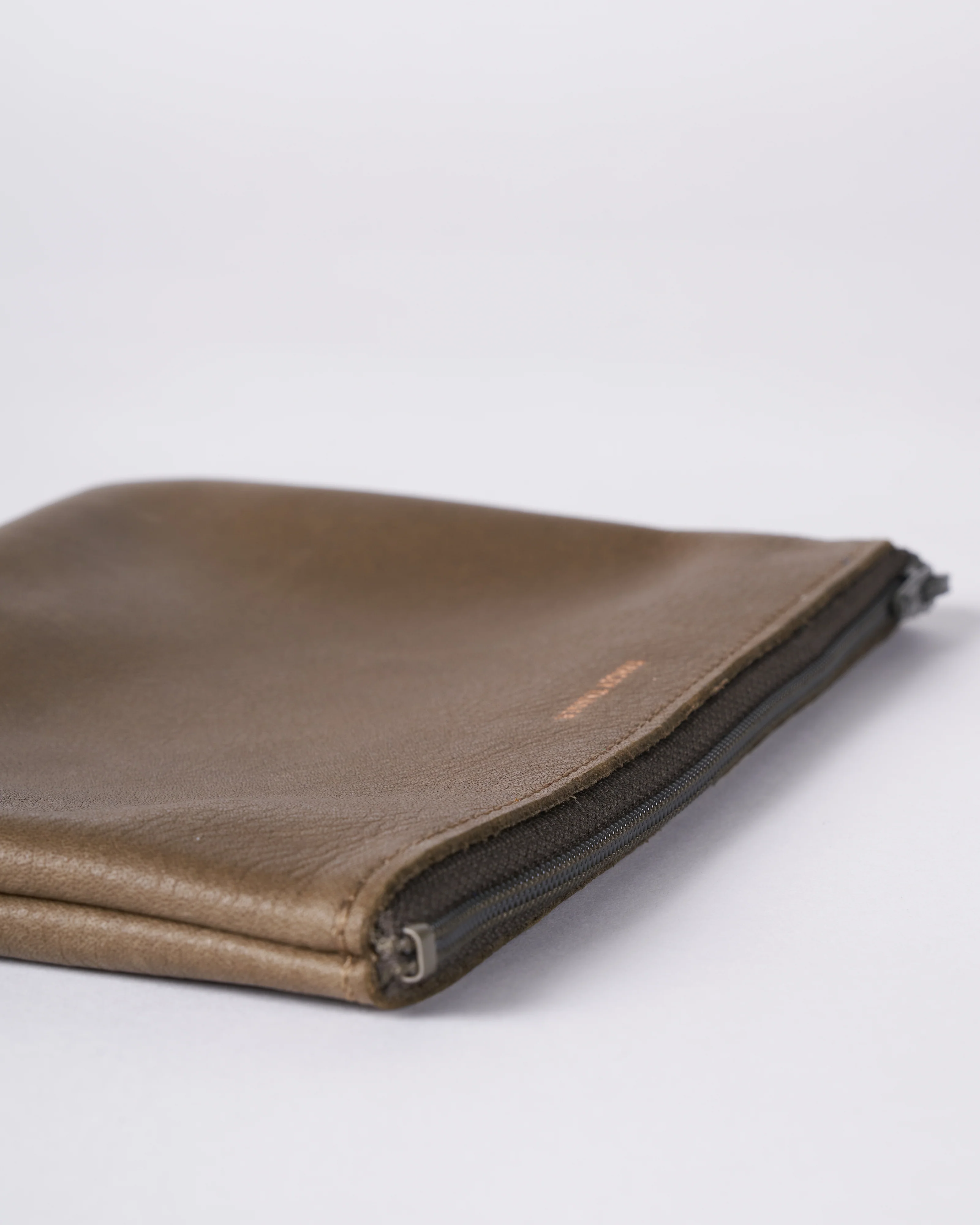 medium zip pouch - olive - Image 3