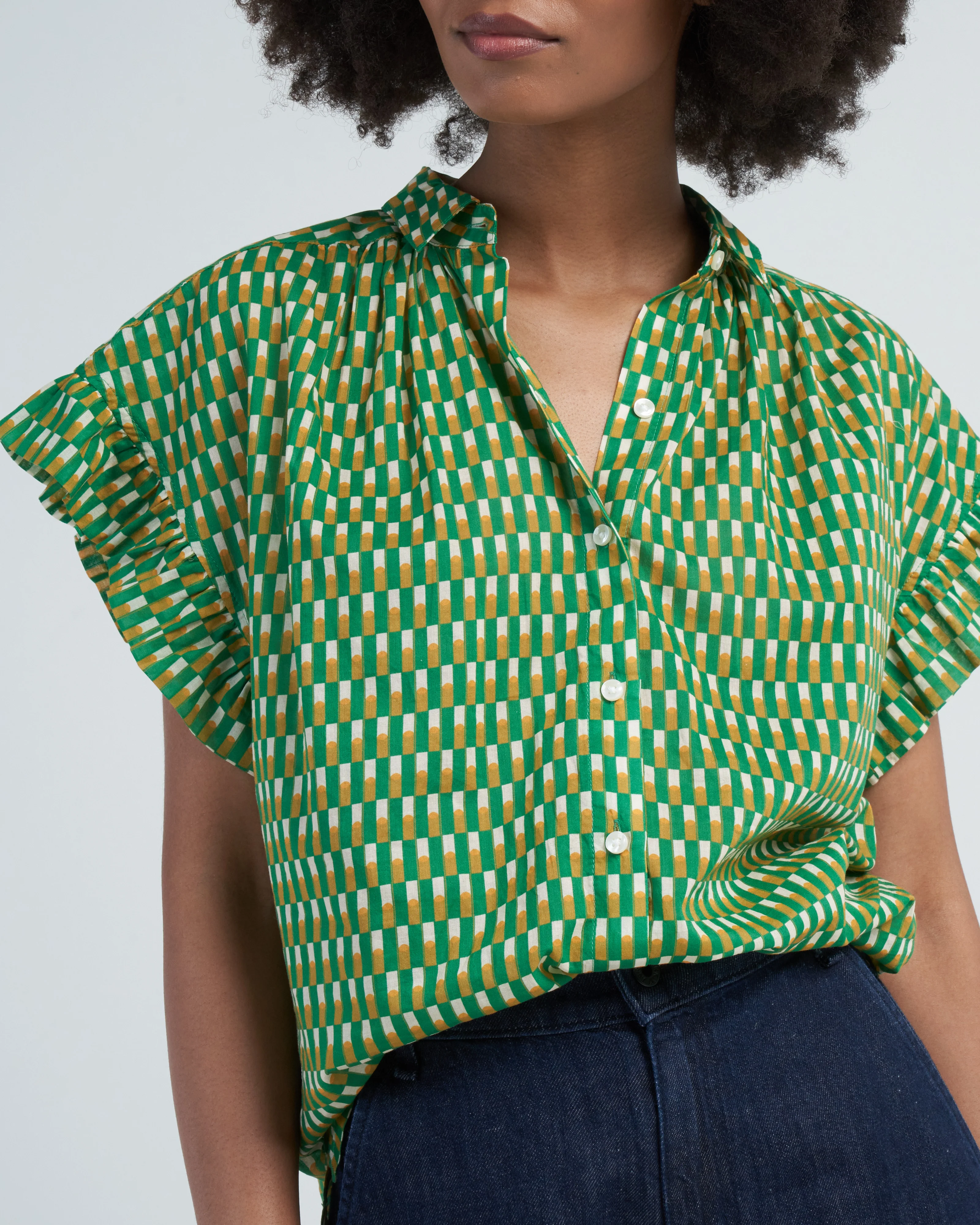 marianne b ruffle sleeve shirt - peridot paver - Image 5