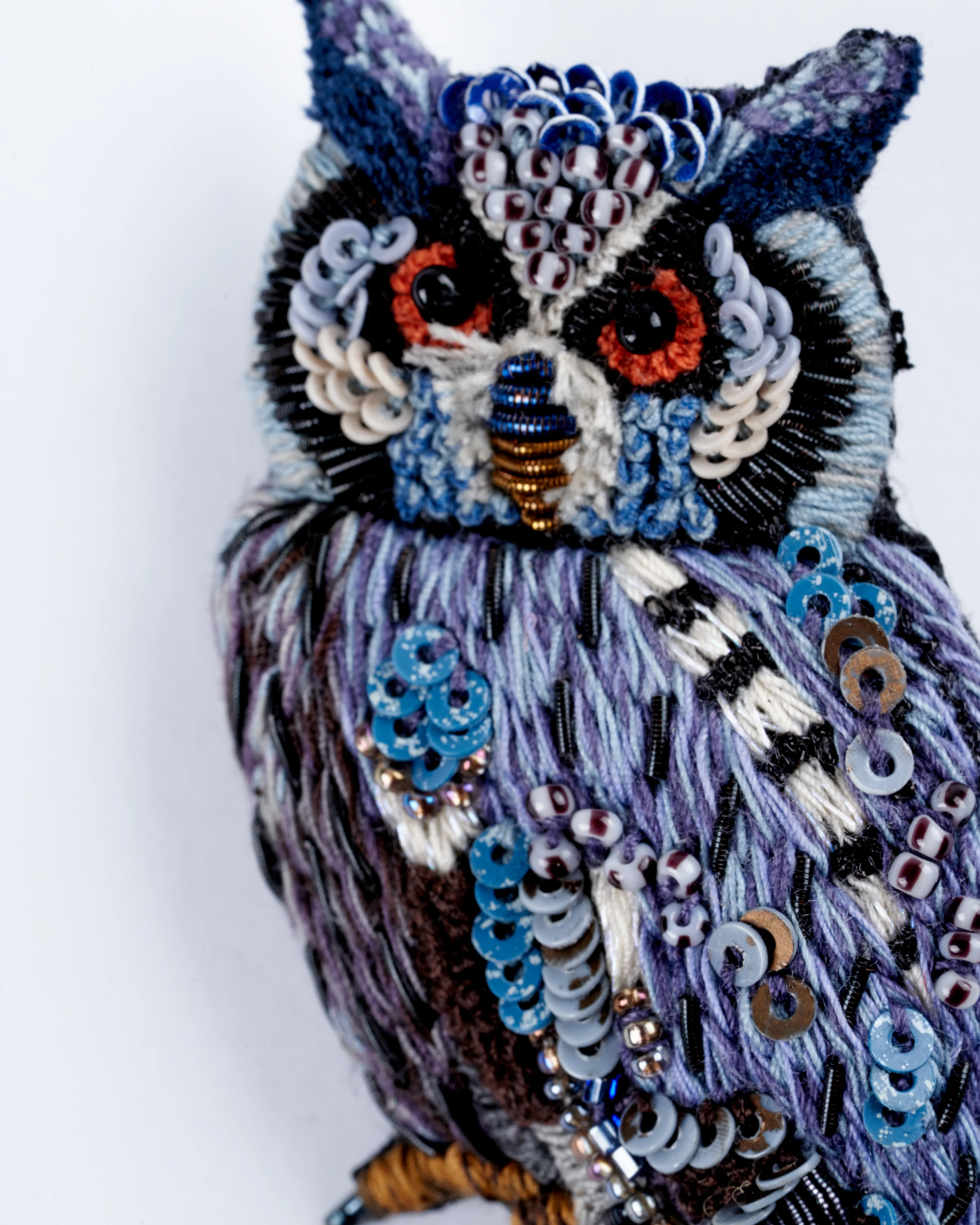southern white face owl brooch - Image 2