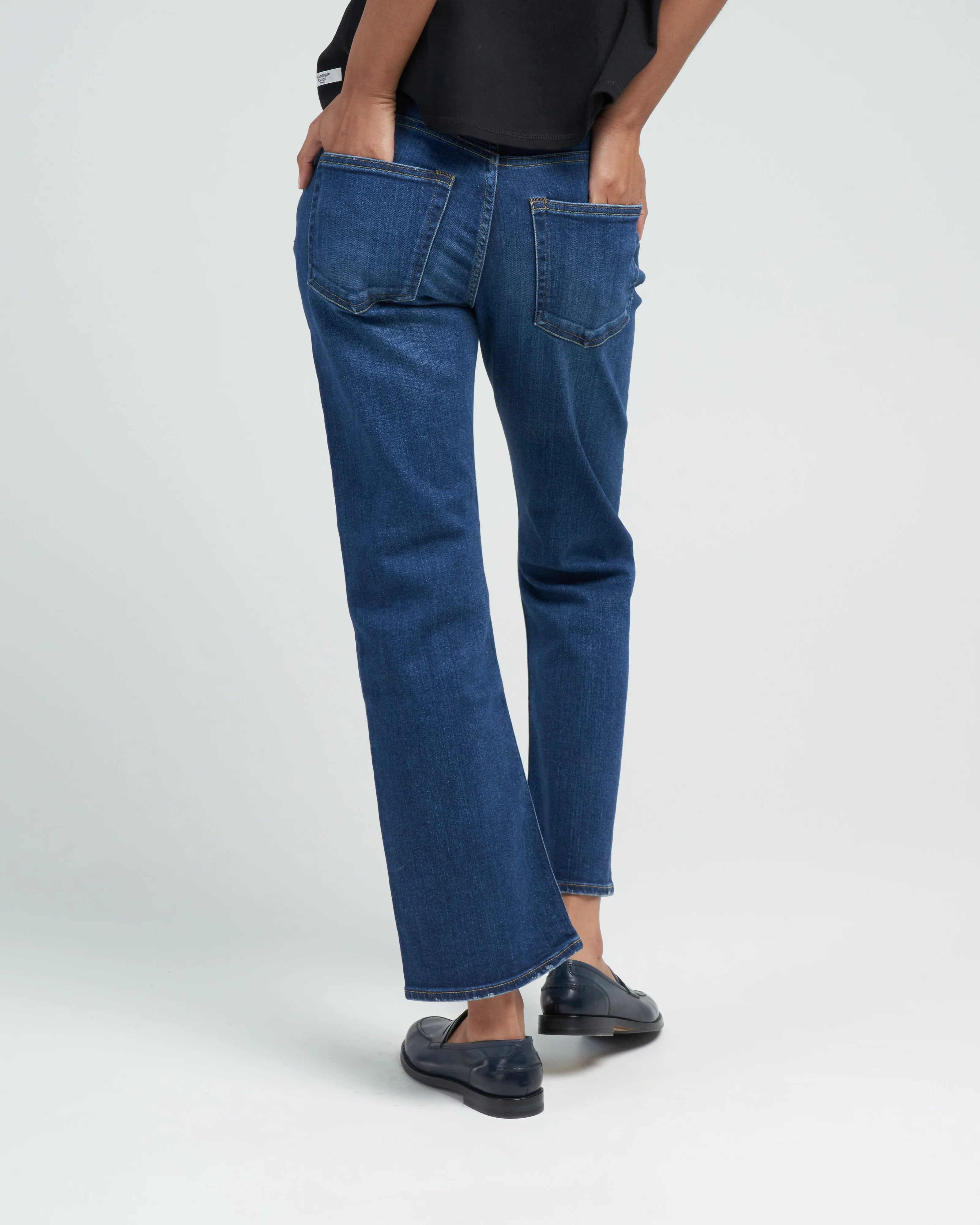 the amethyst jean - 1 year wash - Image 4