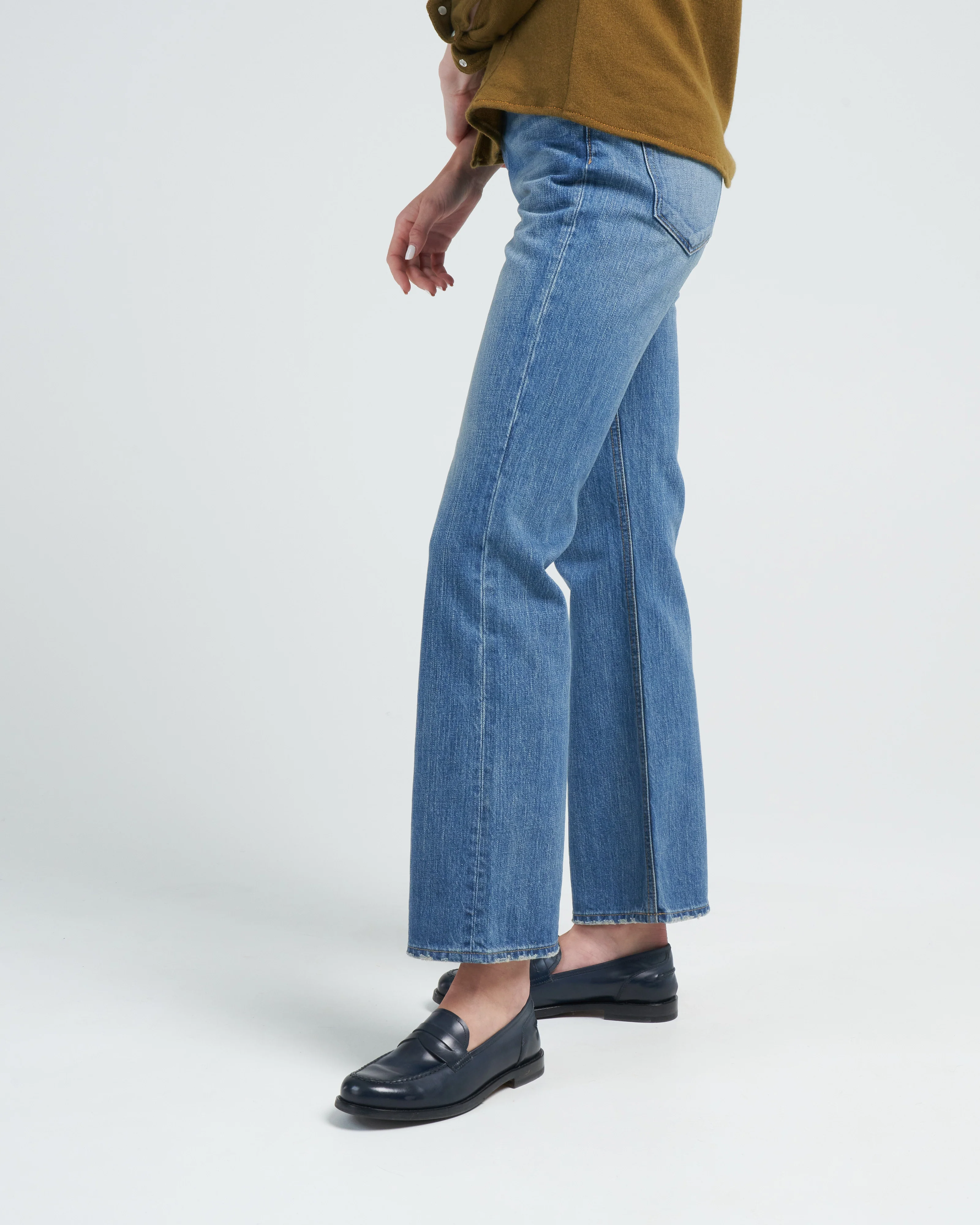 the jade jean - 3 year wash - Image 3