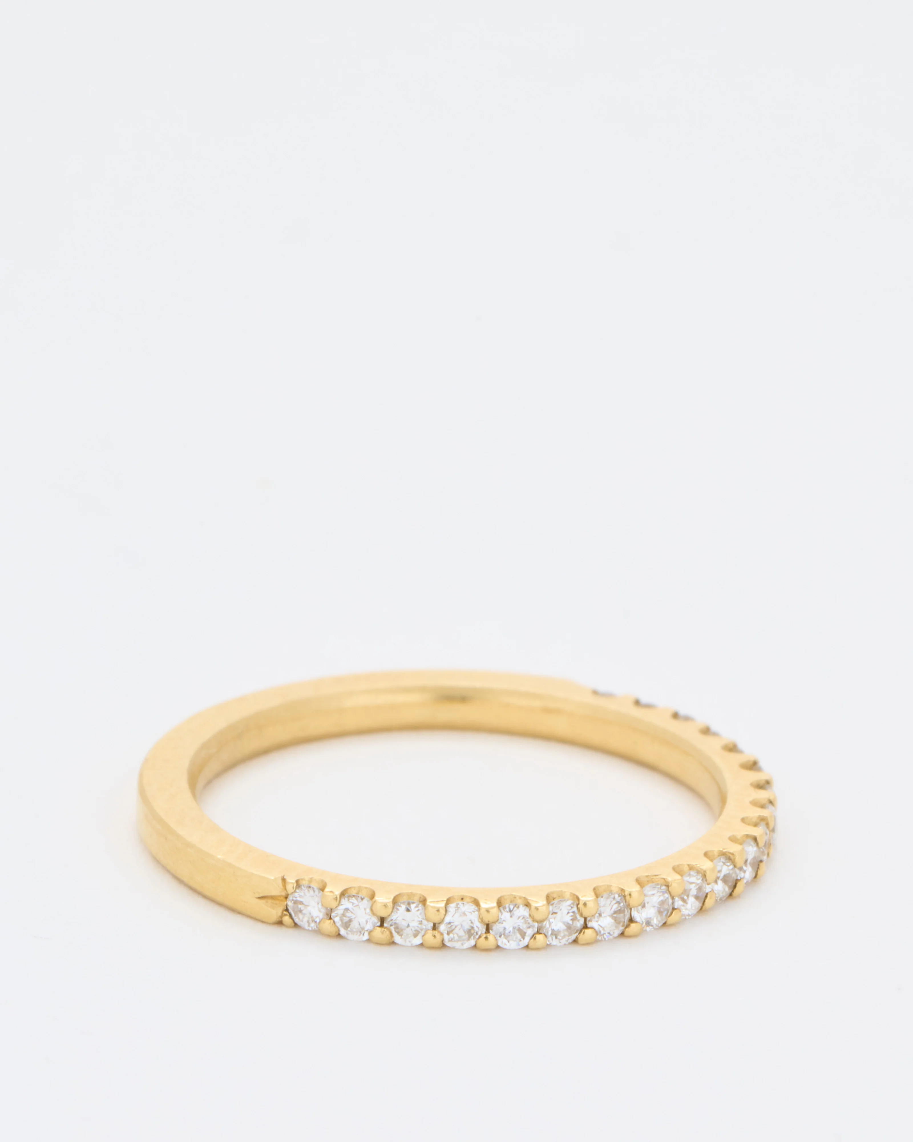 1/2 eternity band with diamond - Image 2