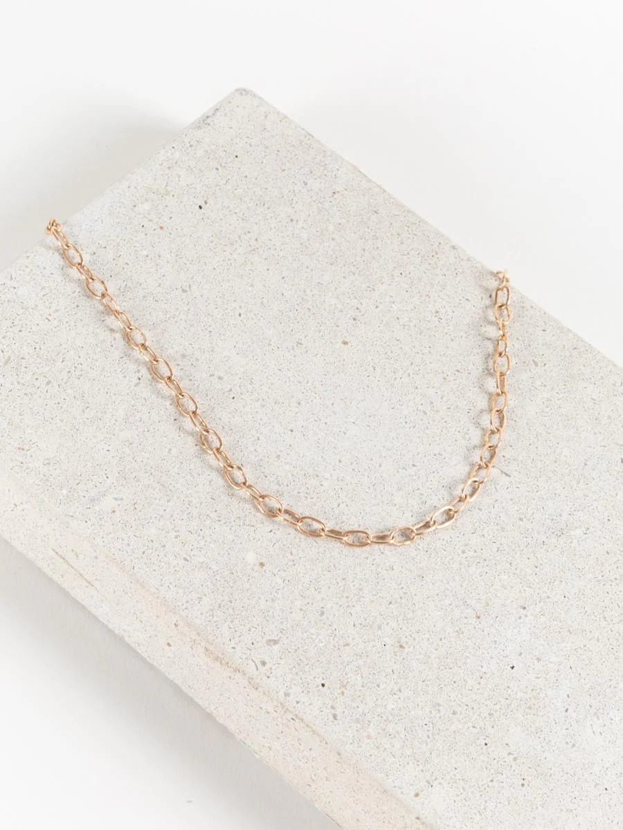 18k rose gold petite chain necklace - Image 4