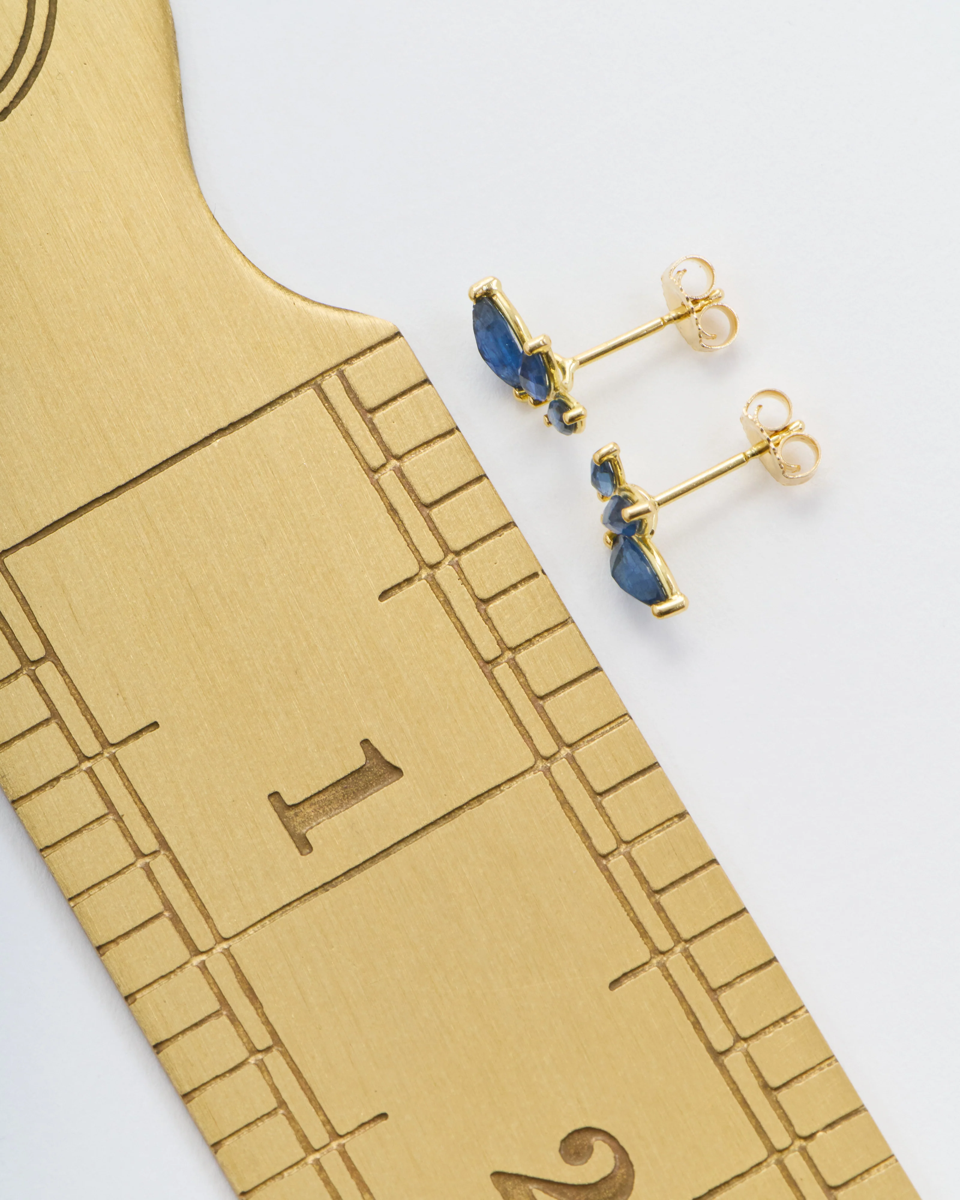 marquis cluster earrings - Image 6