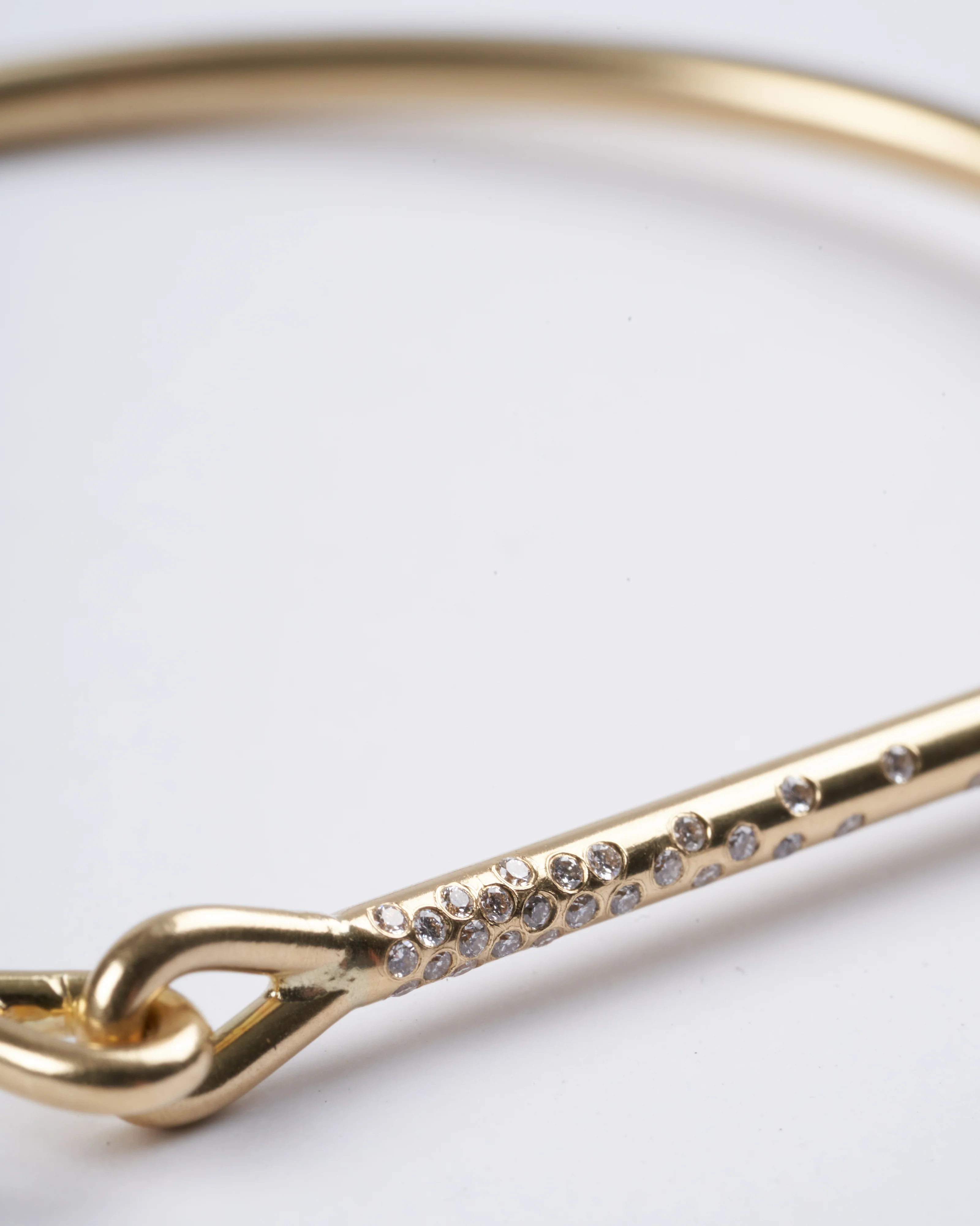 double scattered diamonds needle eye cuff - Image 2