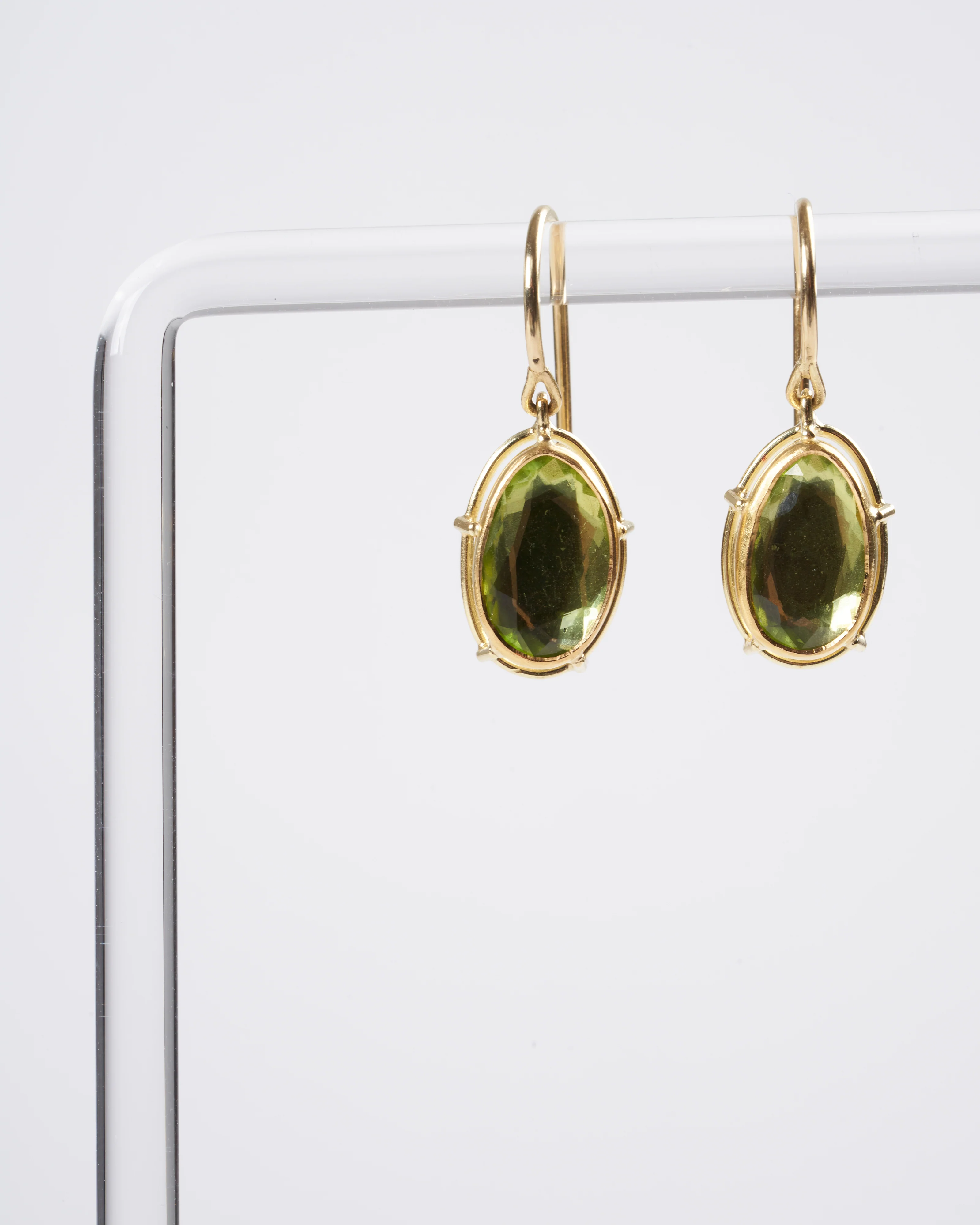 peridot drop earrings - gold and green - Image 3