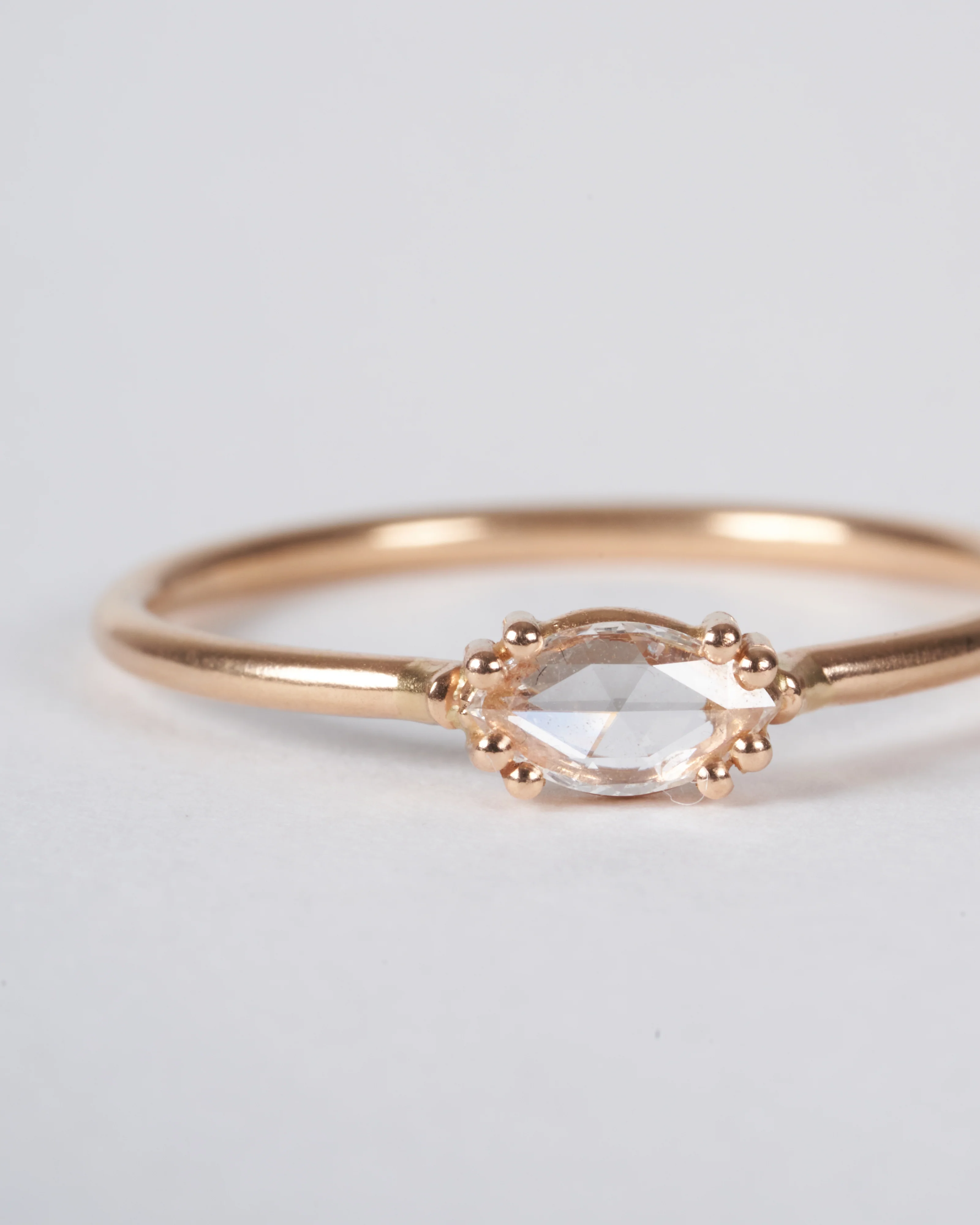 rose cut diamond solitaire - gold - Image 4