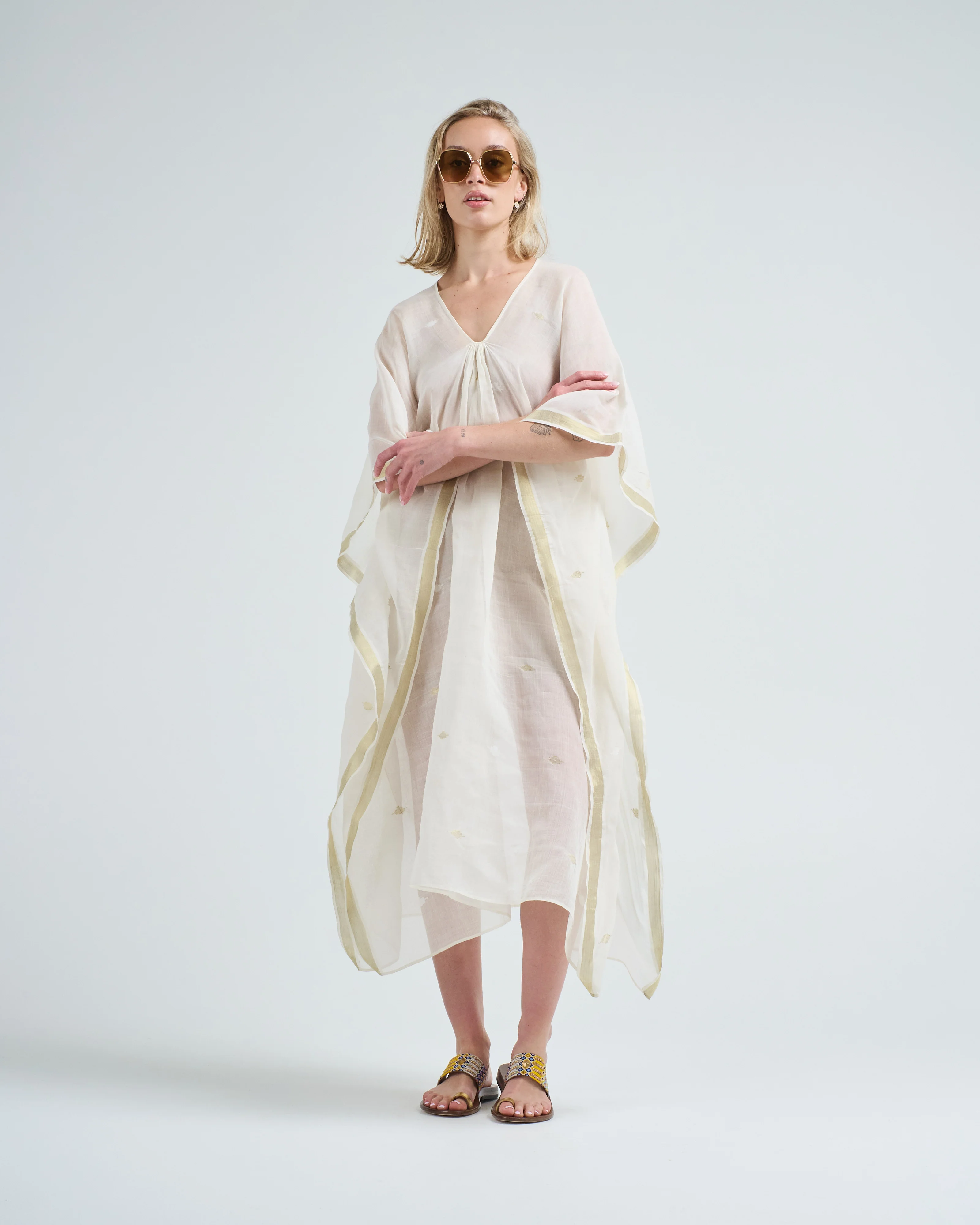 white with gold caftan - Image 2