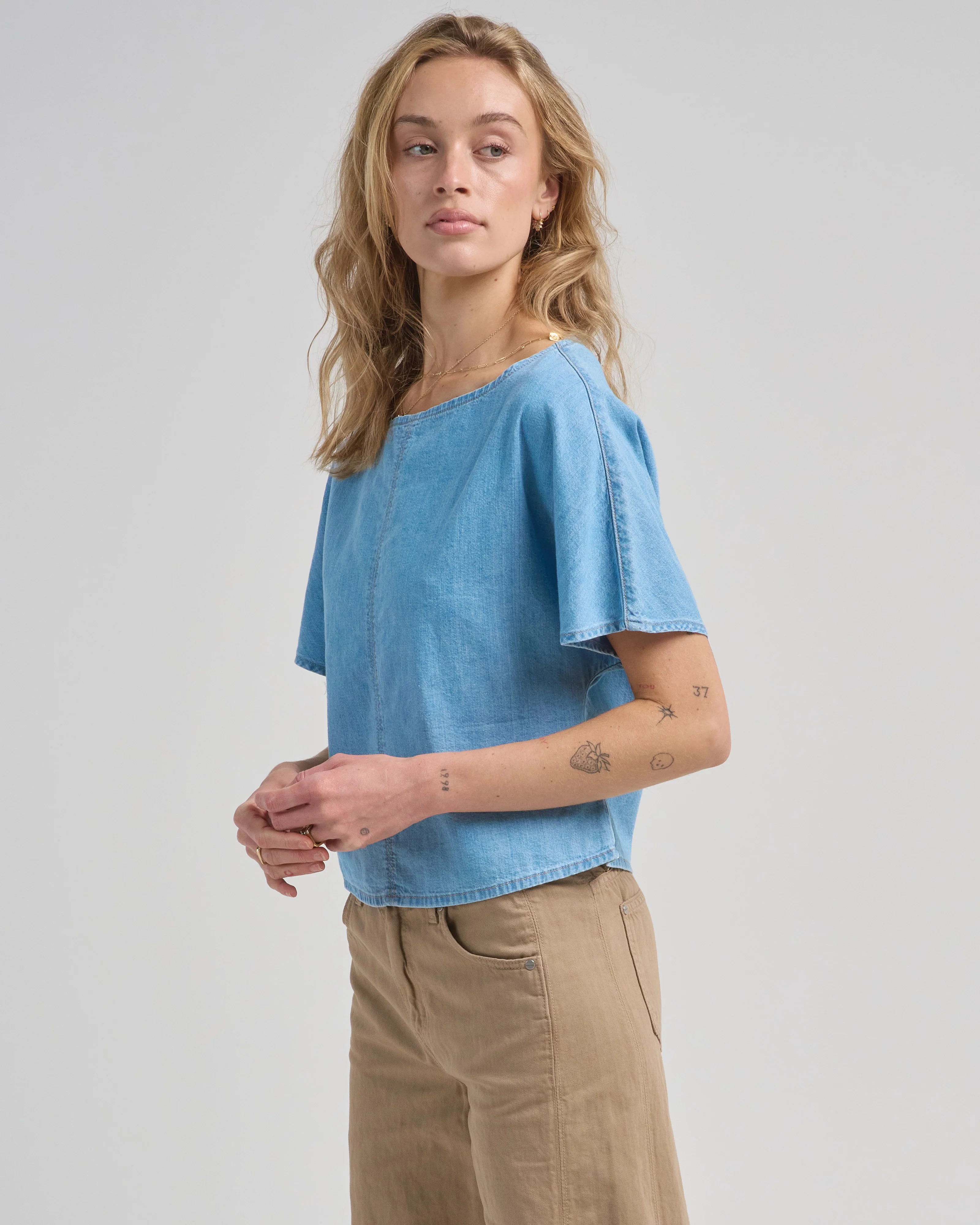 simple t - Image 3