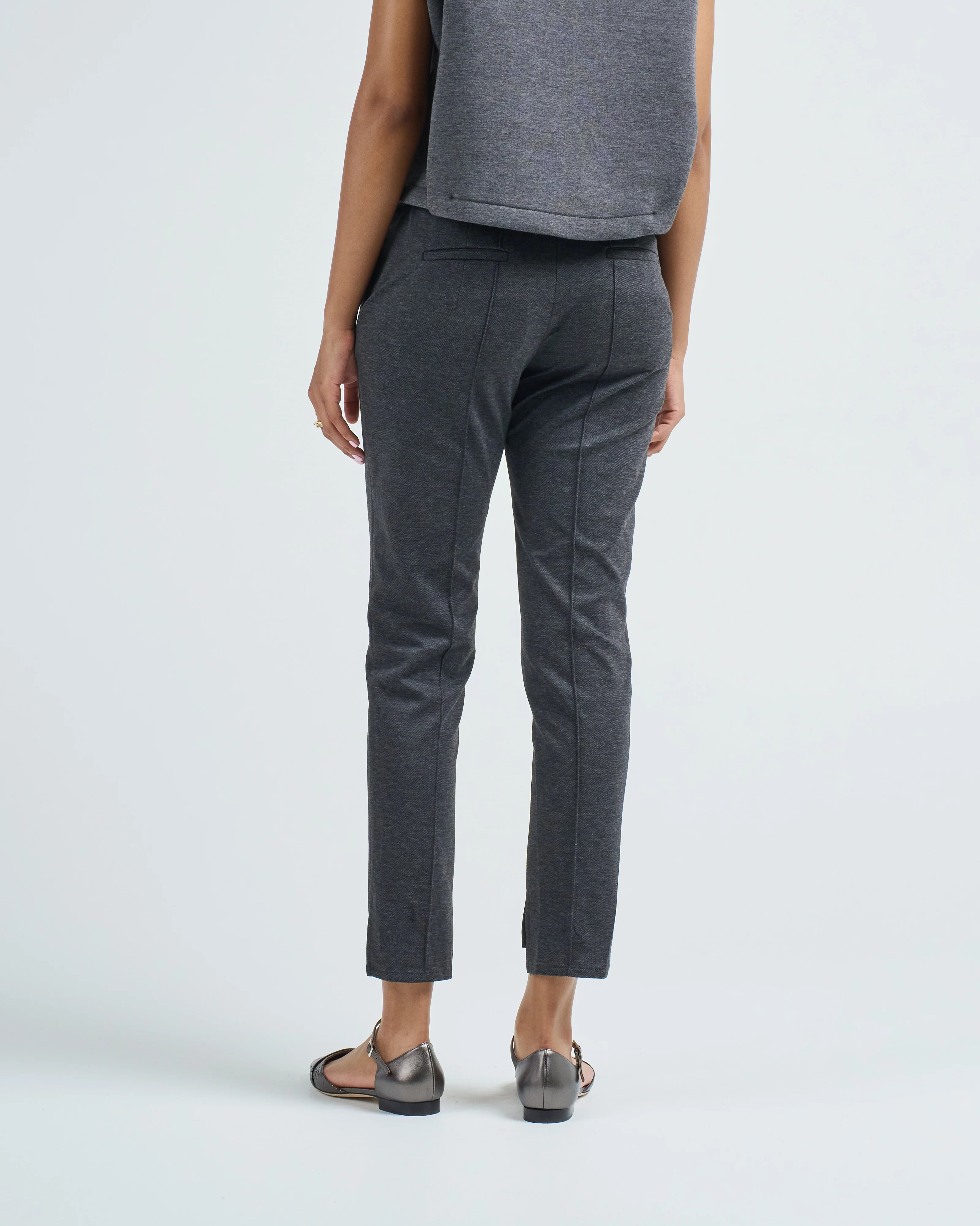 tech twill comfy pant - Image 4