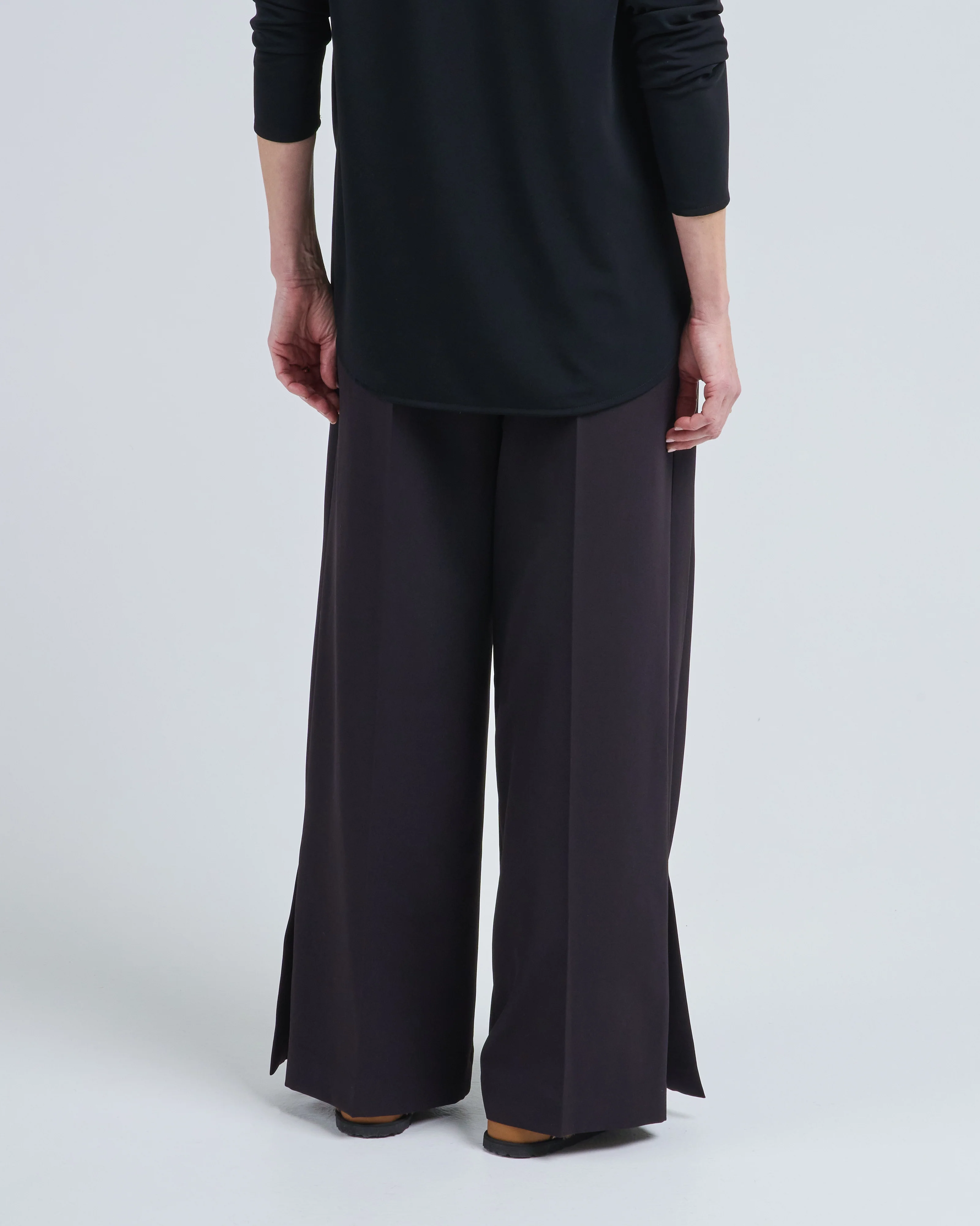 viscose stretch slit flared pants - Image 4