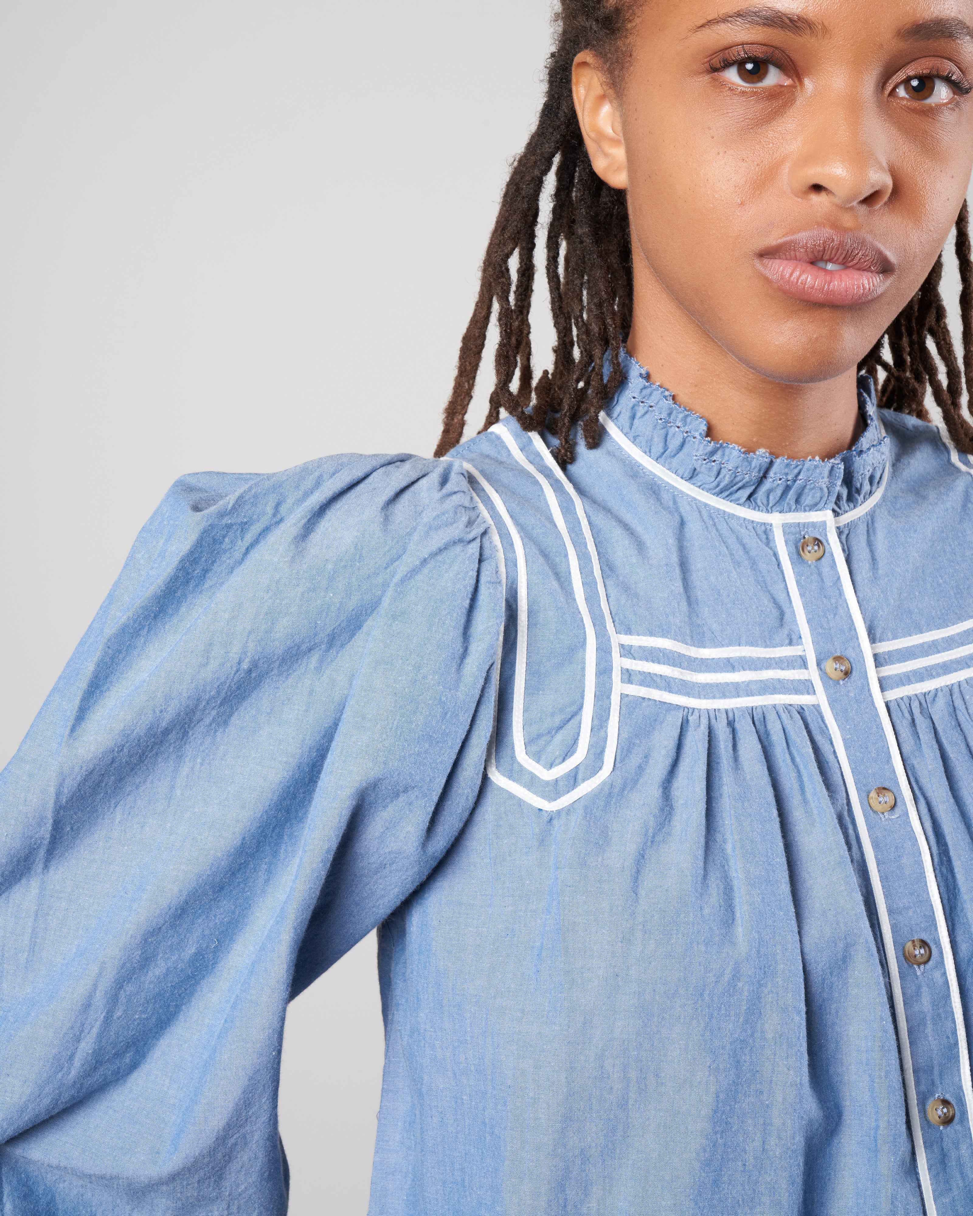 abigail blouse - chambray - Image 5