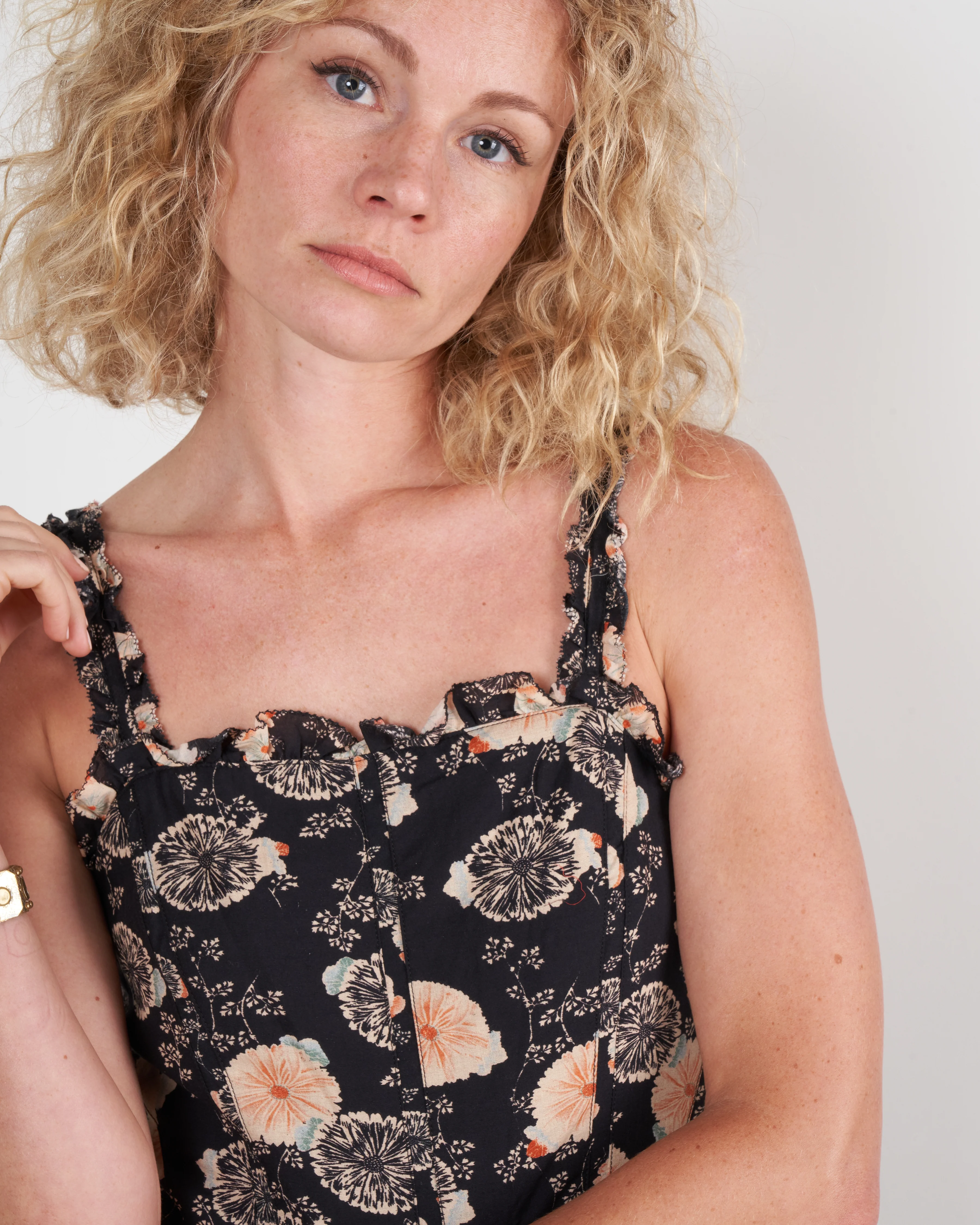 adyna dress - noir floral nof - Image 5