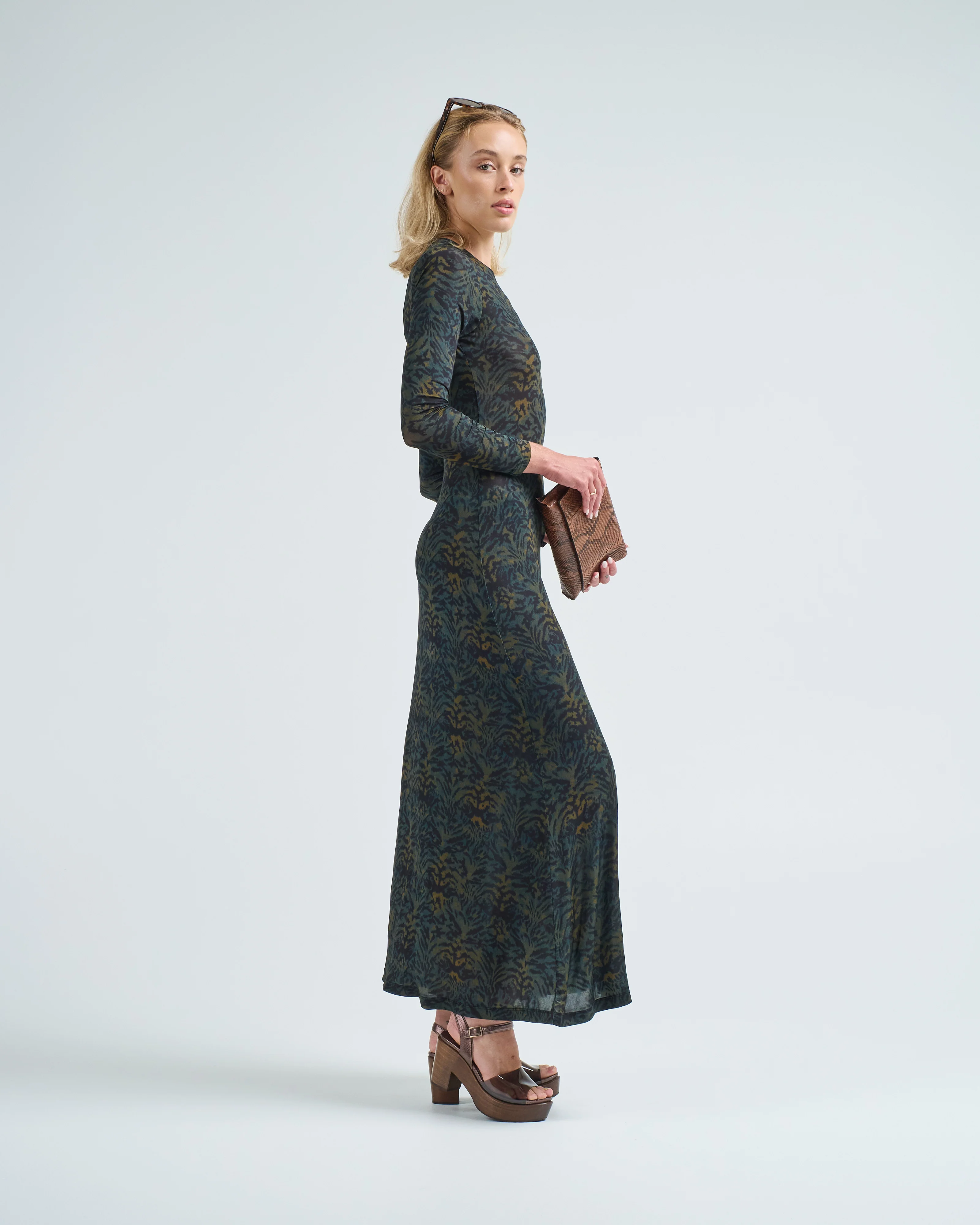 amari jersey long sleeve dress - Image 2