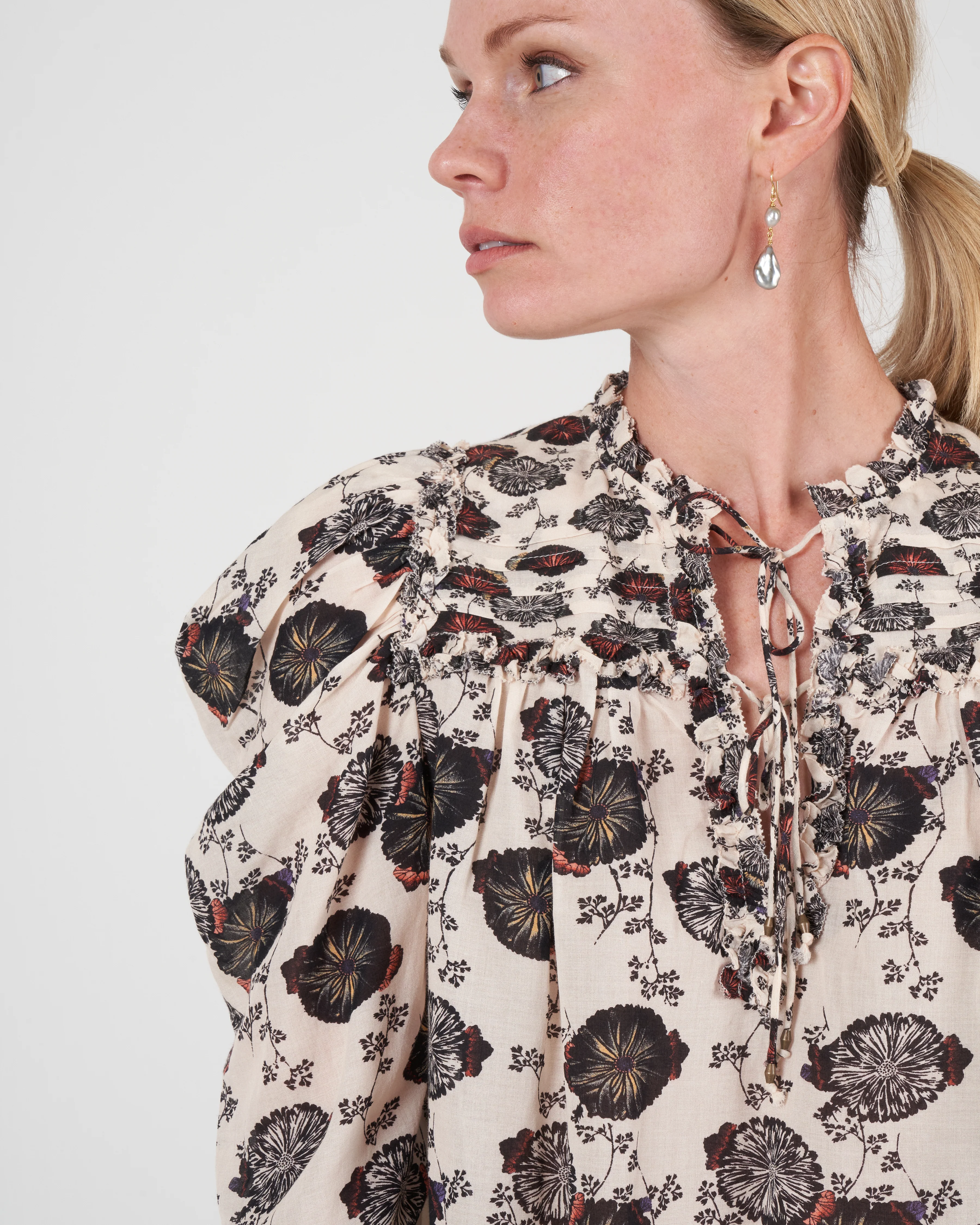 bevin blouse - gardenia floral - Image 5