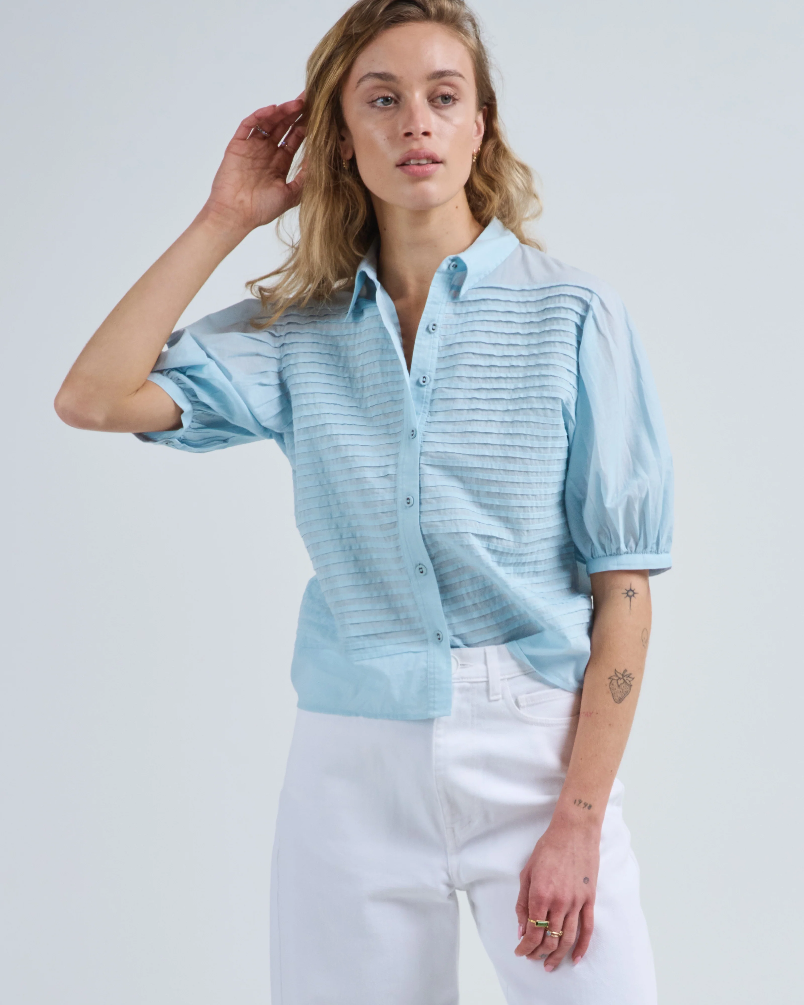 cordelia short sleeve button up top - Image 2