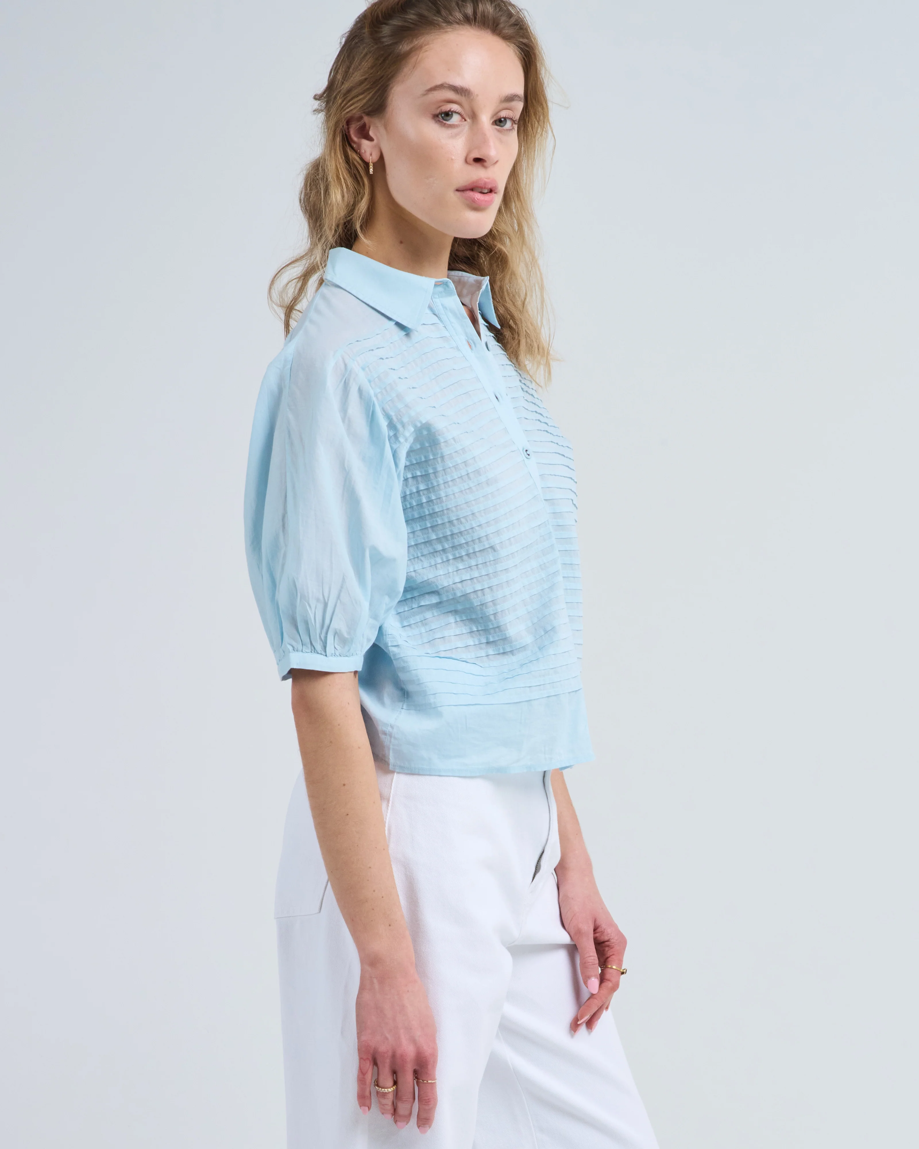 cordelia short sleeve button up top - Image 3