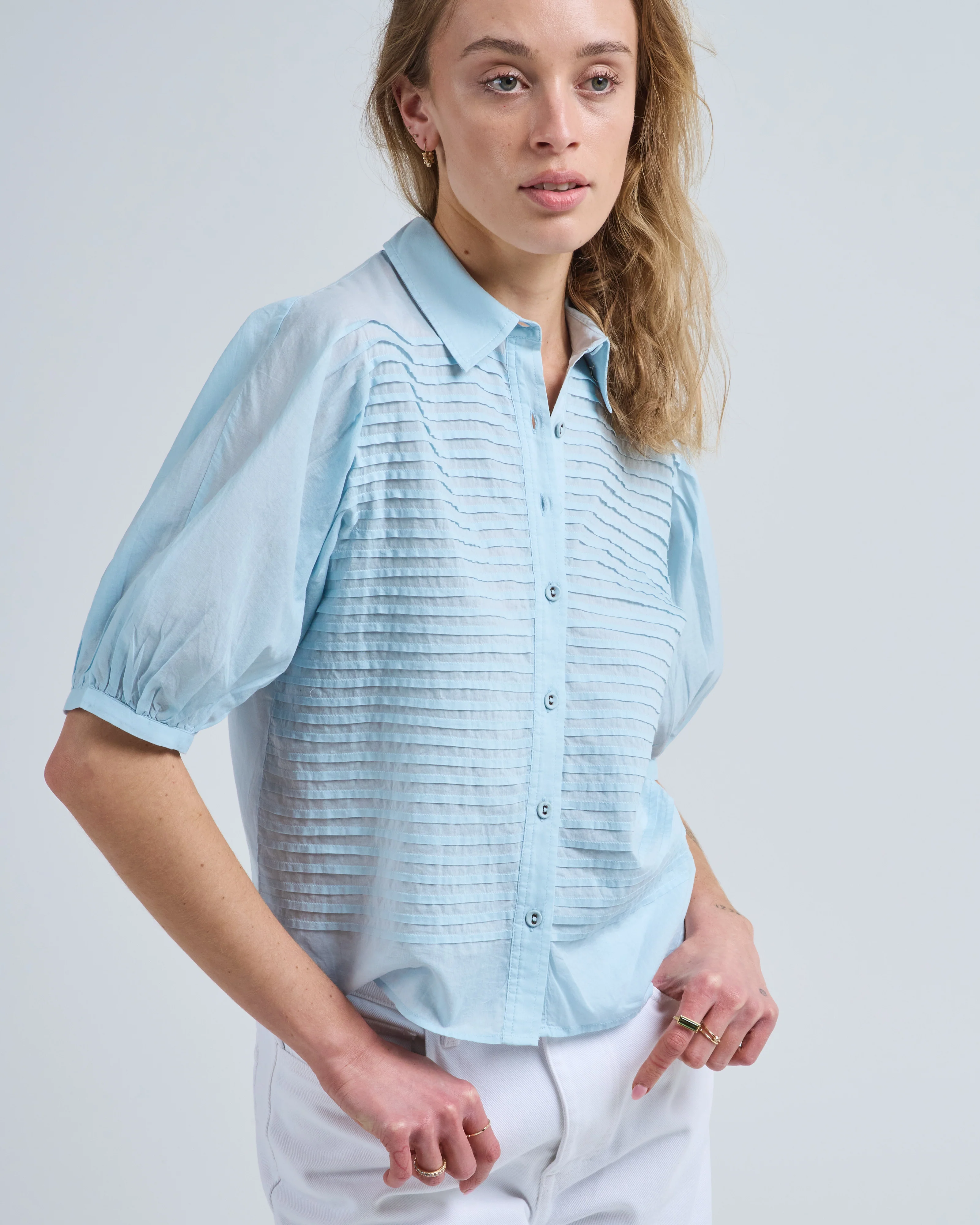 cordelia short sleeve button up top - Image 5