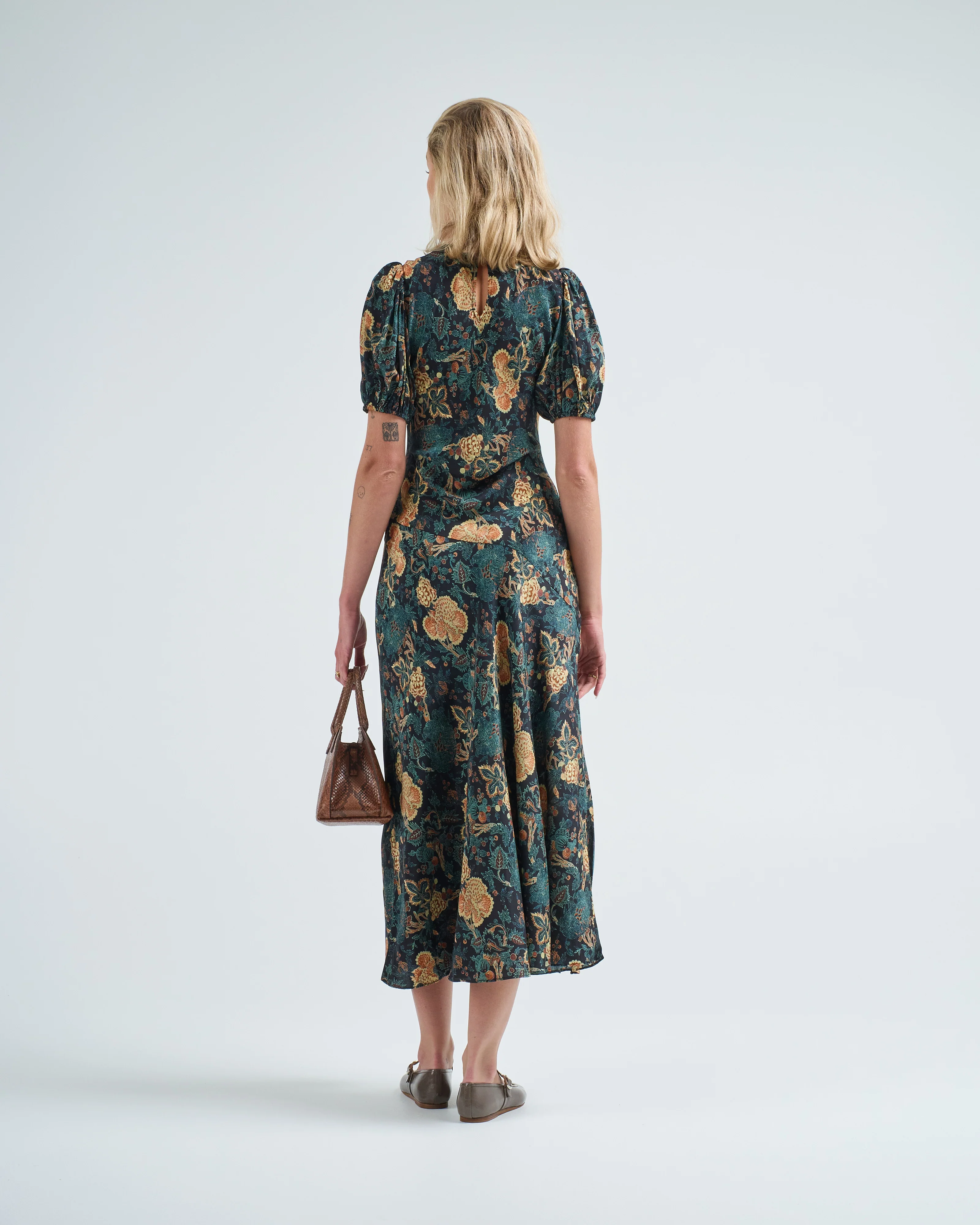 ines puff sleeve midi dress - Image 4