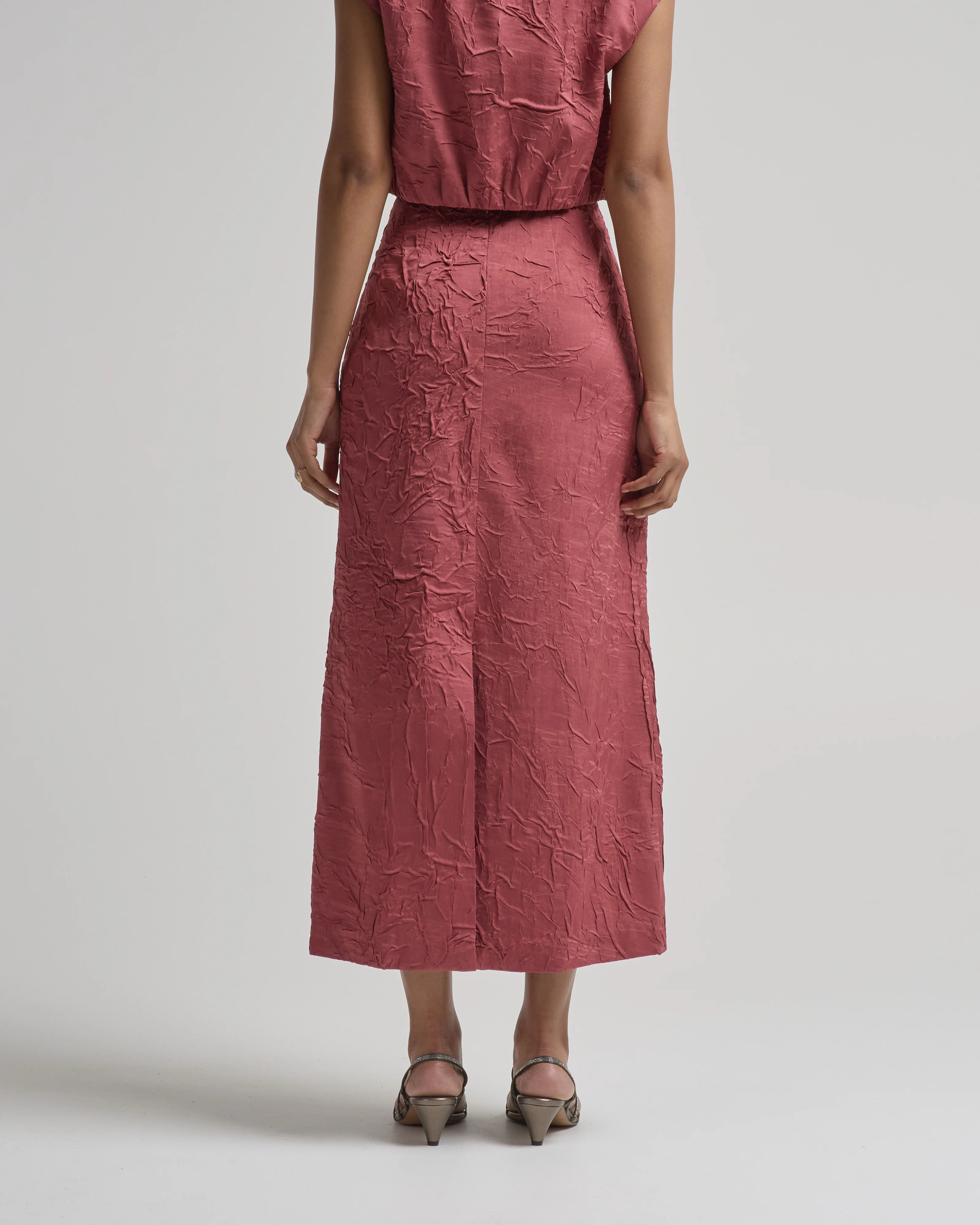 inez satin pencil skirt - Image 3