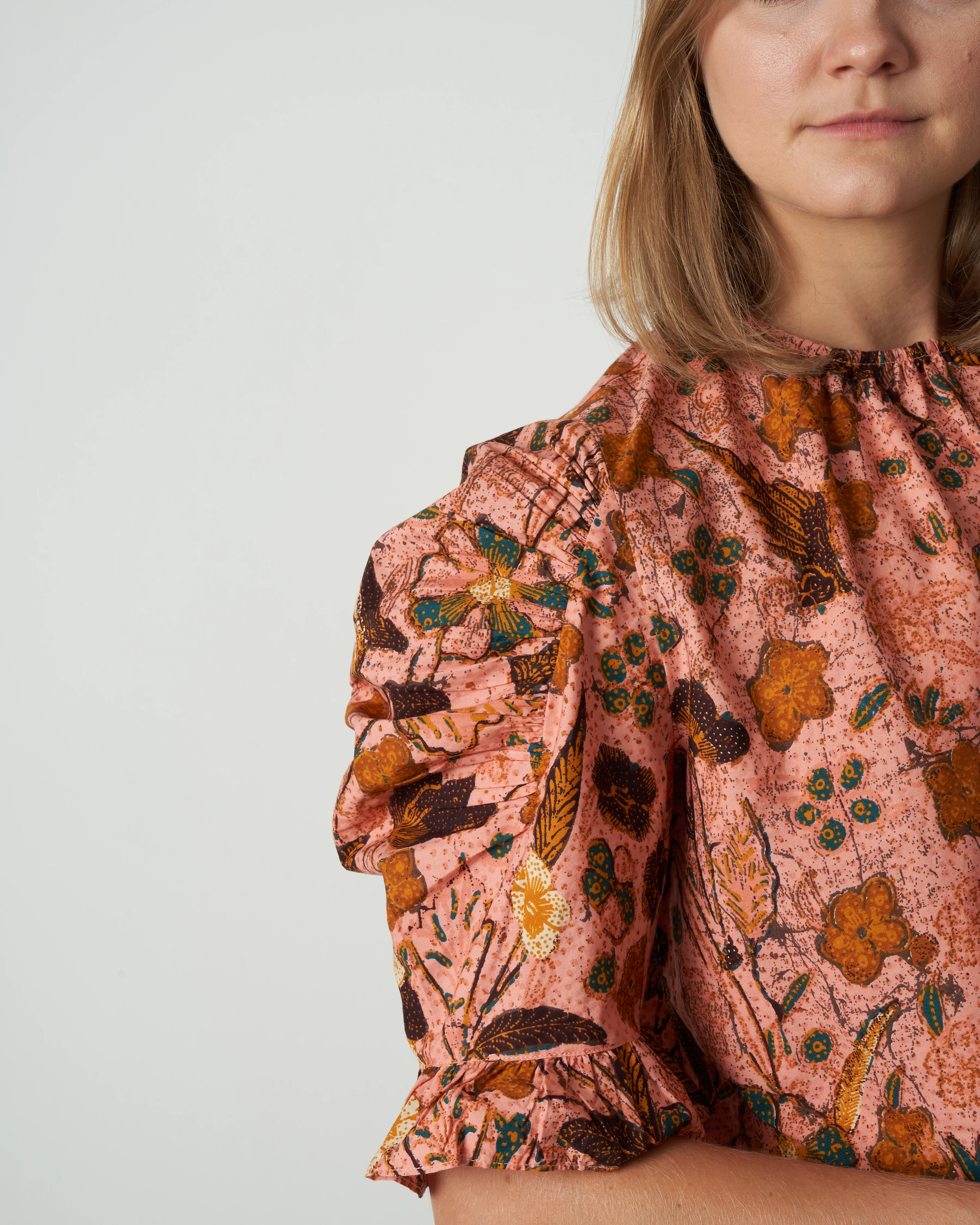 joni blouse - blush floral - Image 5